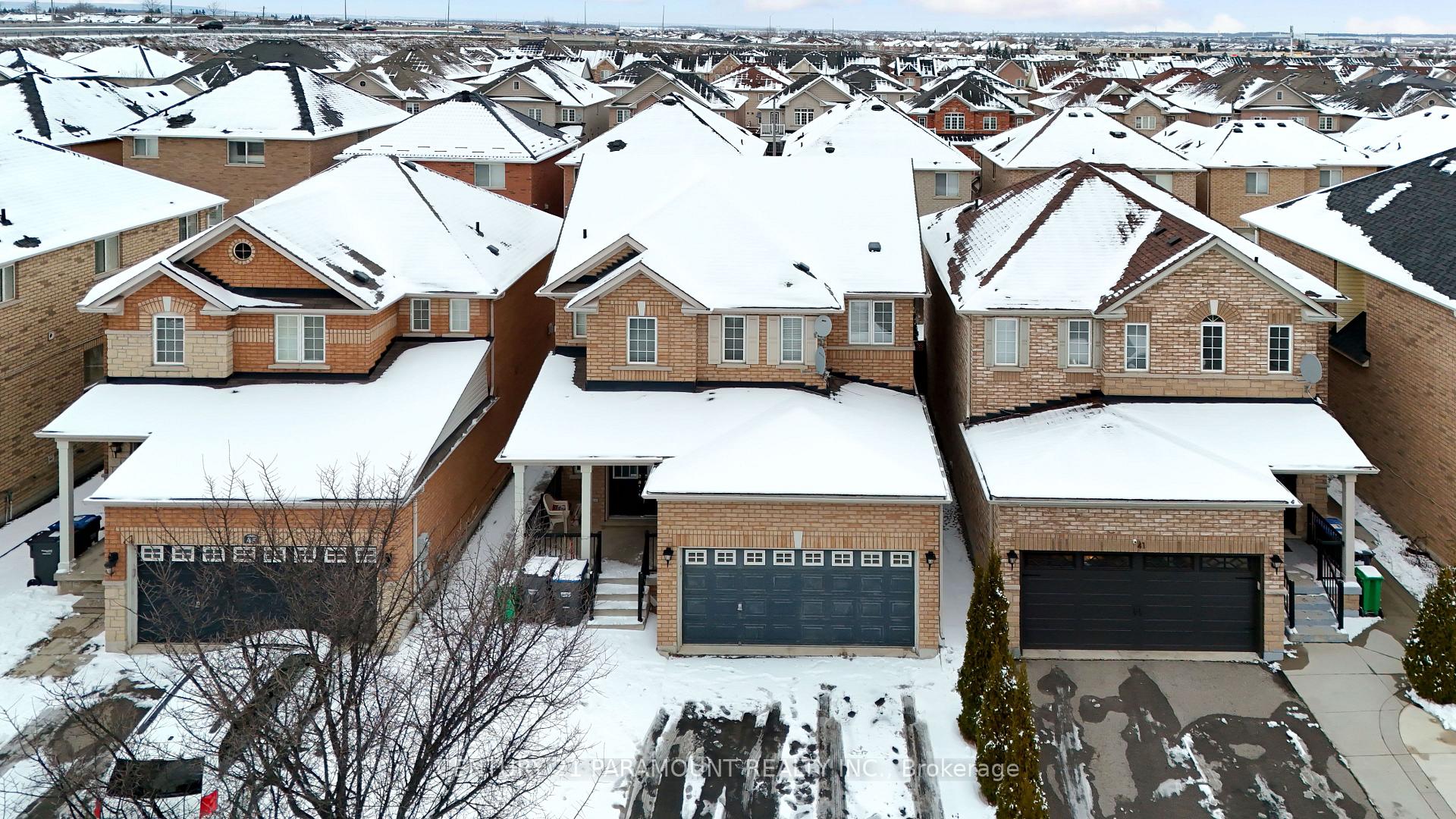 Photo 46 of 43 Crystal Glen Crescent, Brampton, Credit Valley — HOMEH