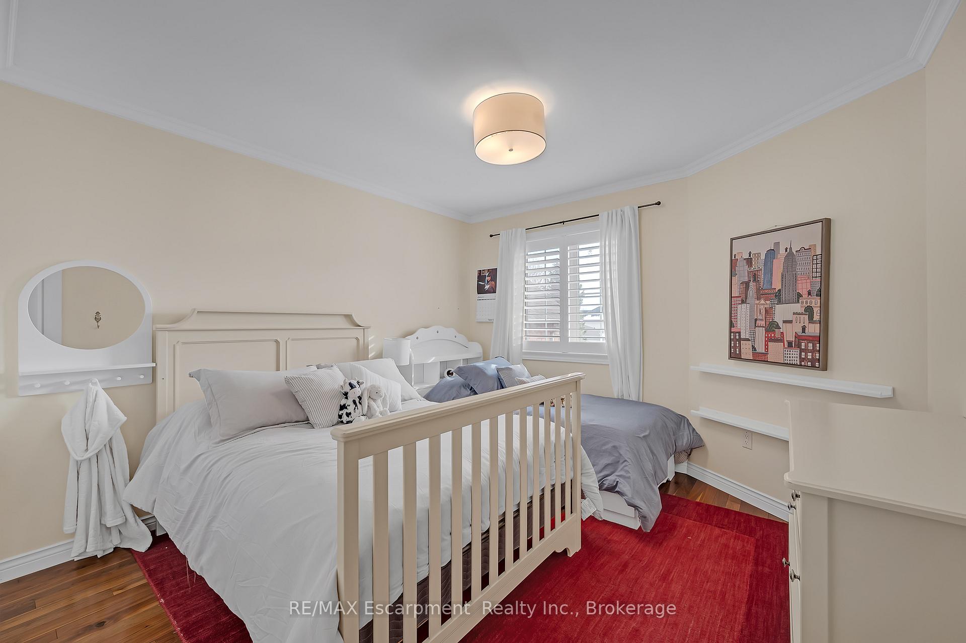 Photo 24 of 28 Steeplechase Drive, Hamilton, Meadowlands — HOMEH