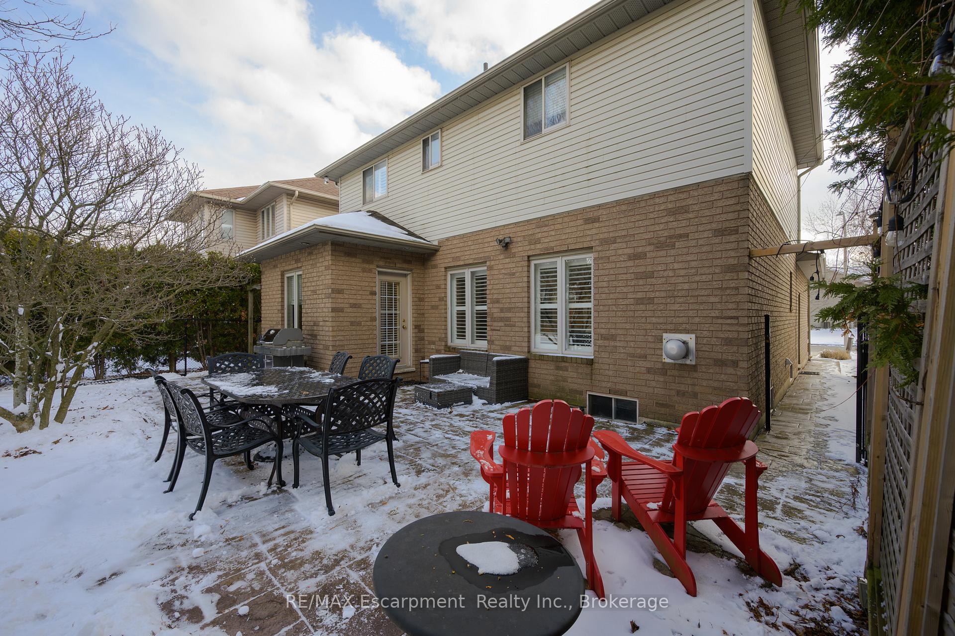 Photo 27 of 28 Steeplechase Drive, Hamilton, Meadowlands — HOMEH