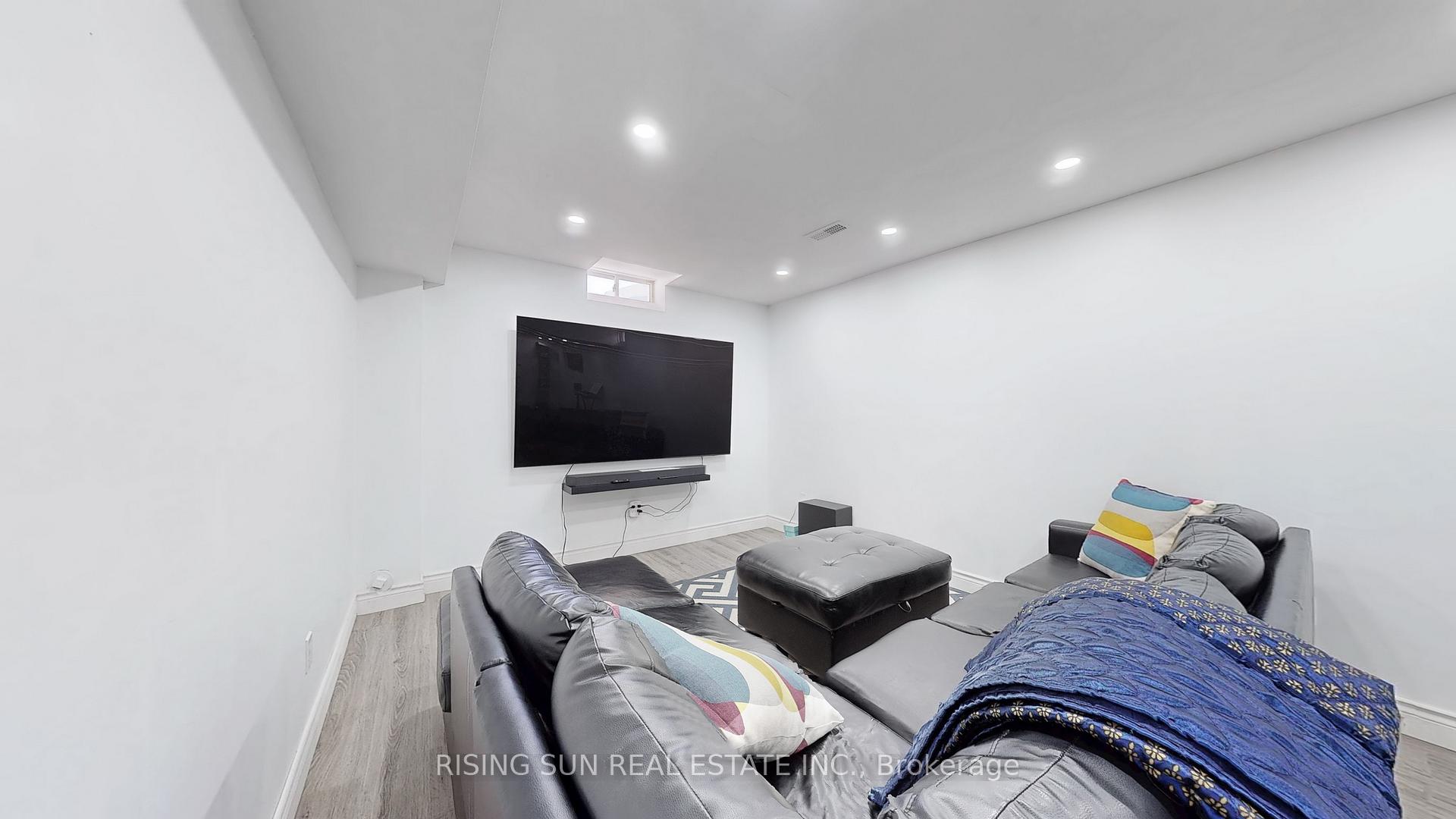 Photo 28 of 185 Lockwood Road, Brampton, Fletcher's West — HOMEH
