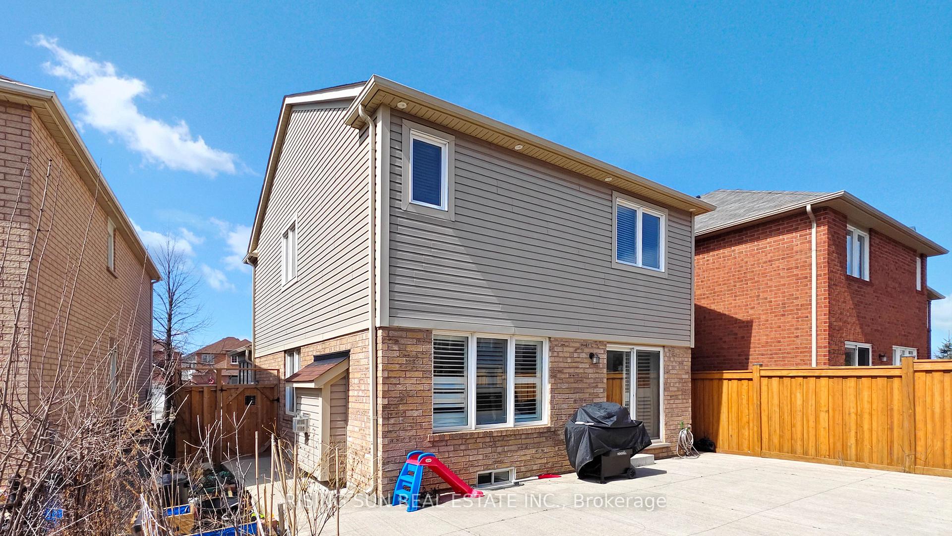 Photo 35 of 185 Lockwood Road, Brampton, Fletcher's West — HOMEH