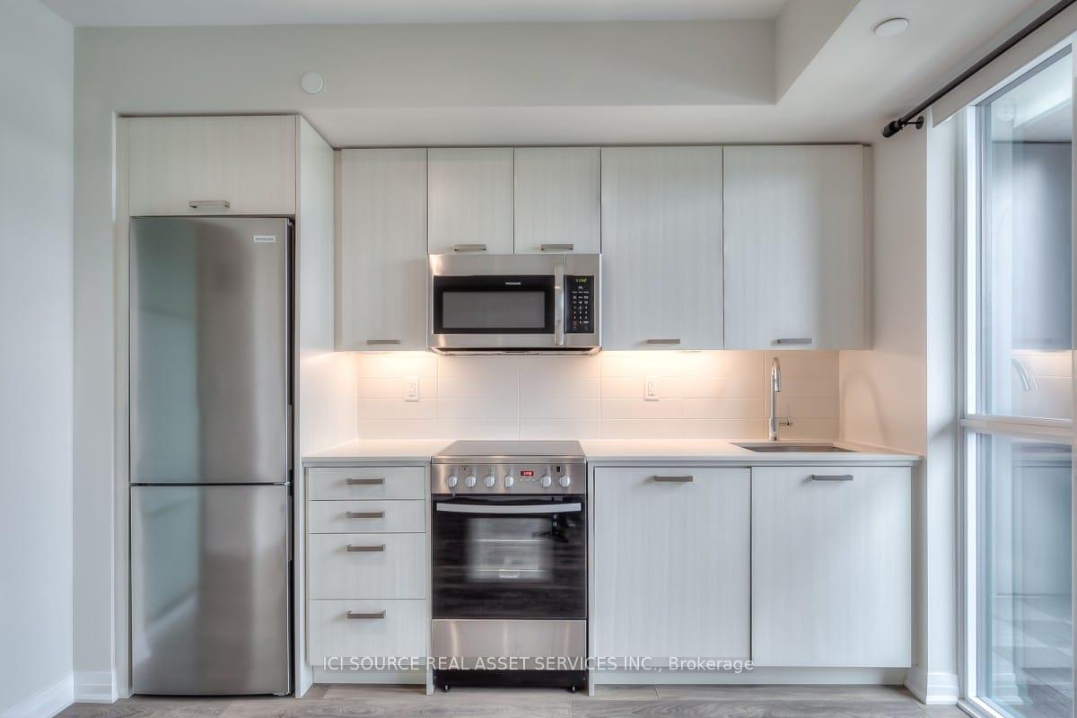 Photo 4 of Unit 518, 2301 Danforth Avenue, Toronto, East End-Danforth — HOMEH