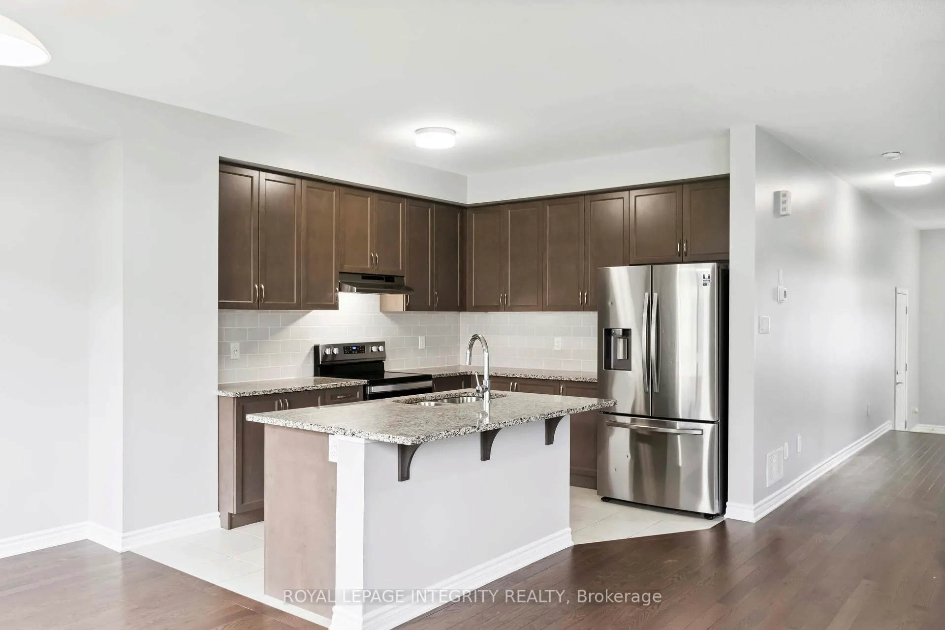 Photo 15 of 95 Mesa Drive, Ottawa, Barrhaven - Half Moon Bay — HOMEH