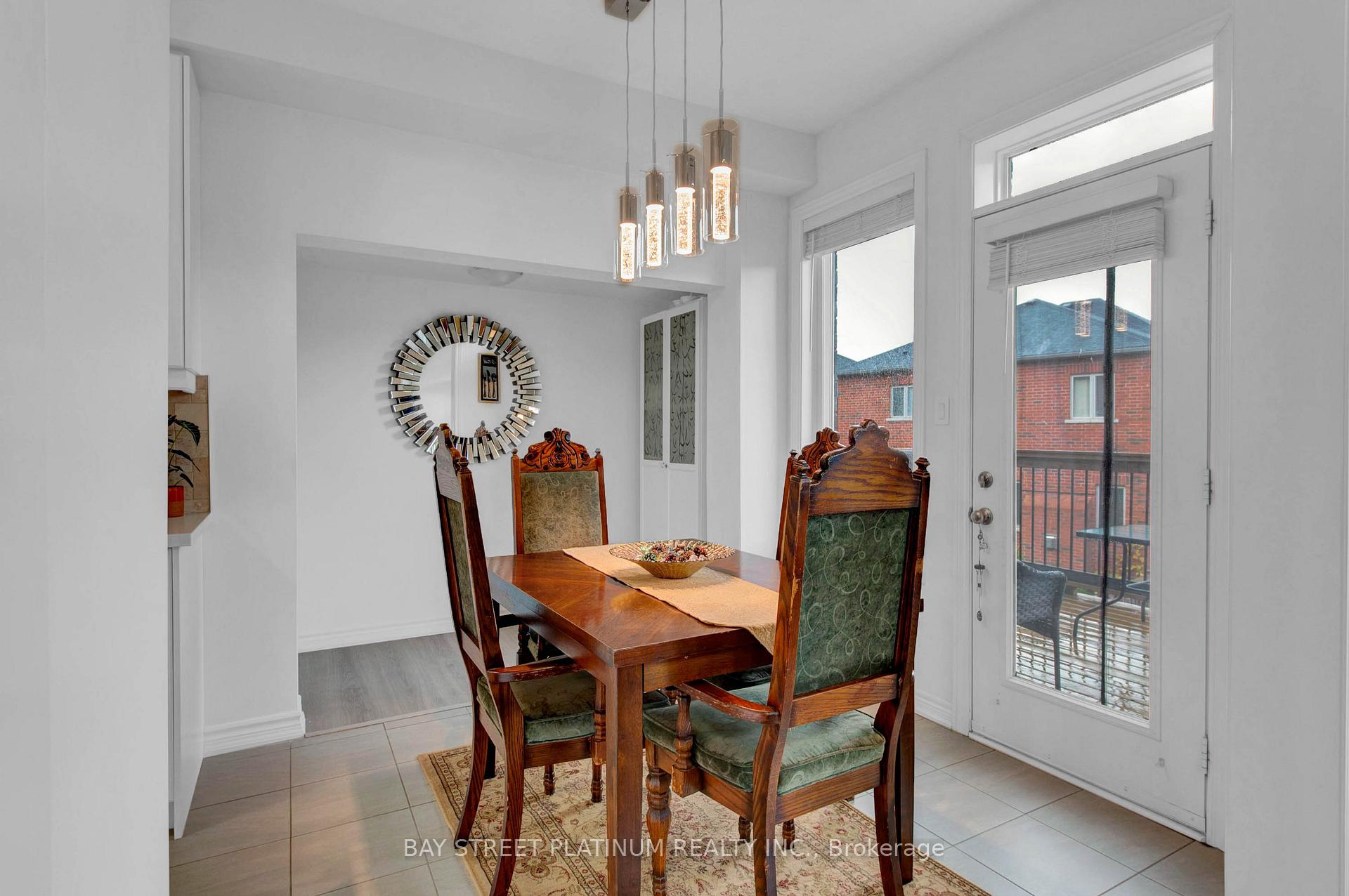 Photo 11 of 235 Skinner Road, Hamilton, Waterdown — HOMEH