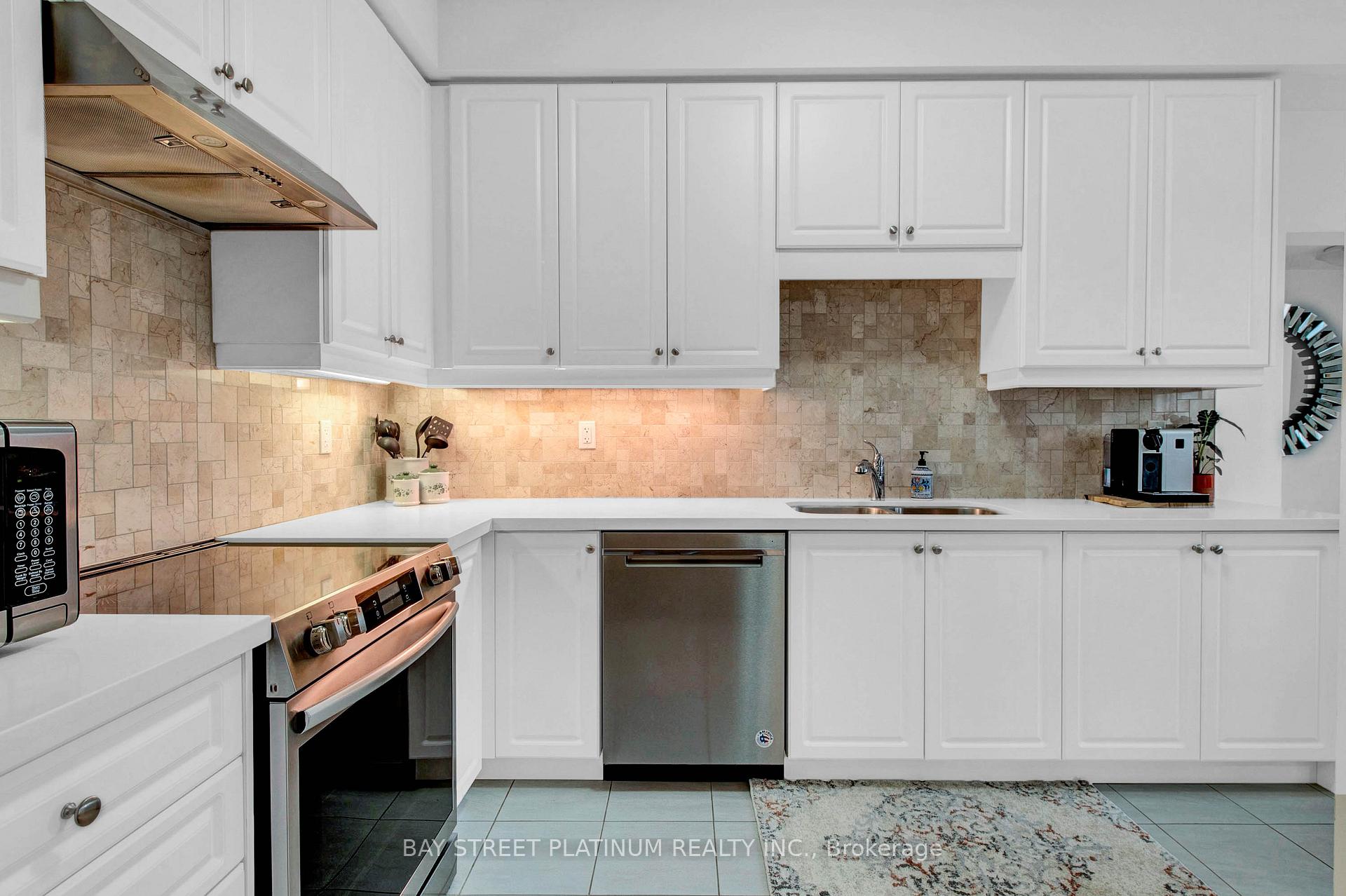 Photo 15 of 235 Skinner Road, Hamilton, Waterdown — HOMEH
