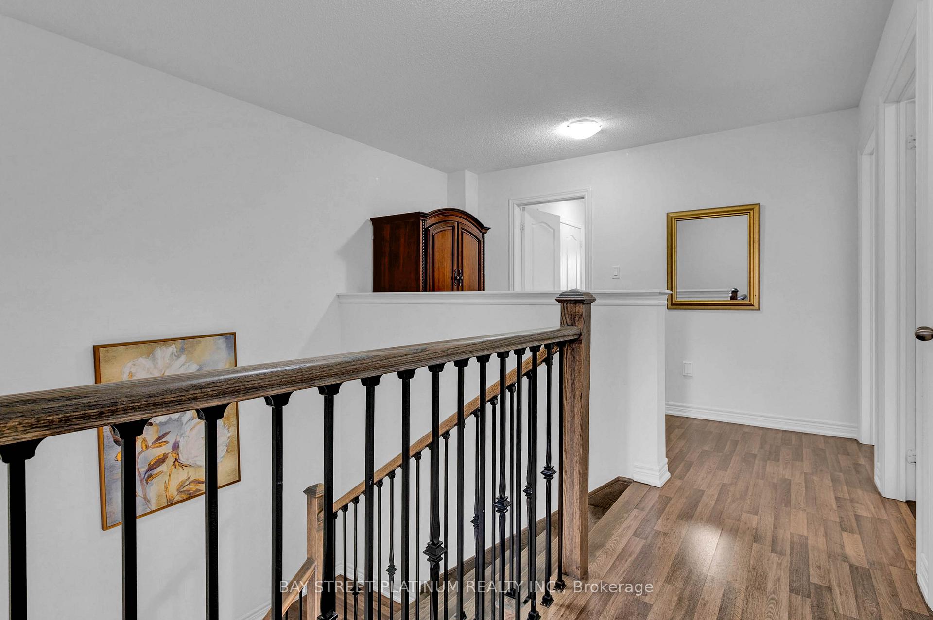 Photo 18 of 235 Skinner Road, Hamilton, Waterdown — HOMEH