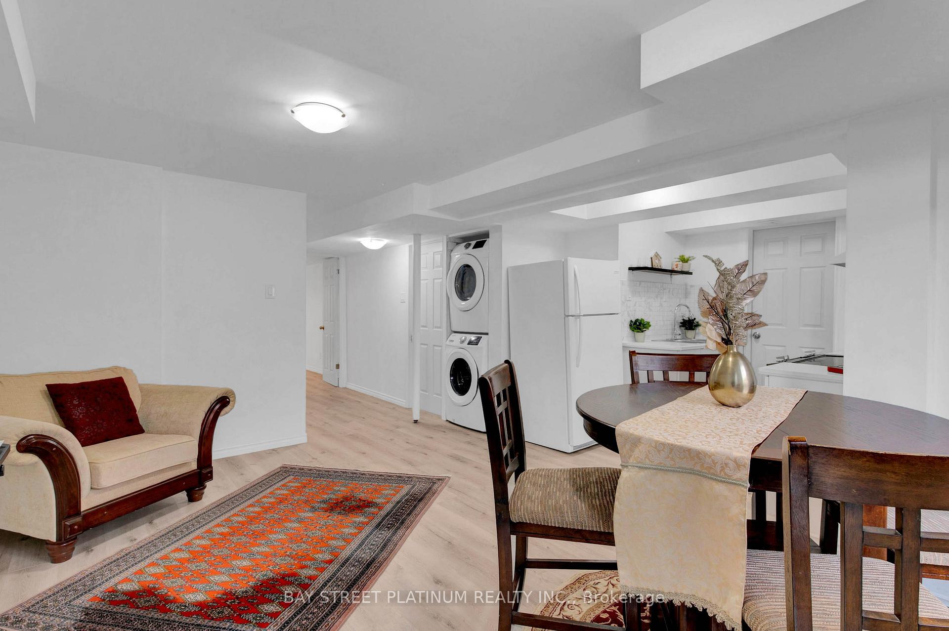 Photo 33 of 235 Skinner Road, Hamilton, Waterdown — HOMEH