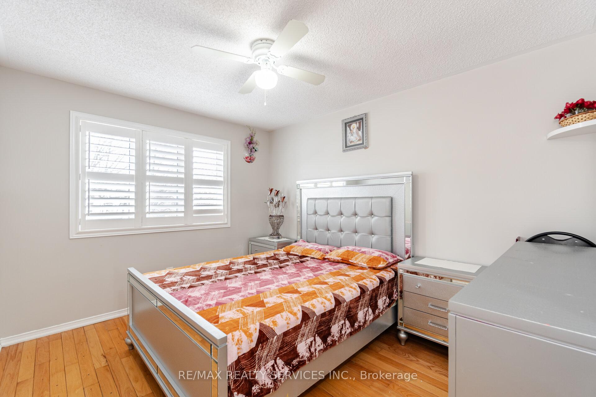 Photo 30 of 67 Stoneledge Circle, Brampton, Sandringham-Wellington — HOMEH