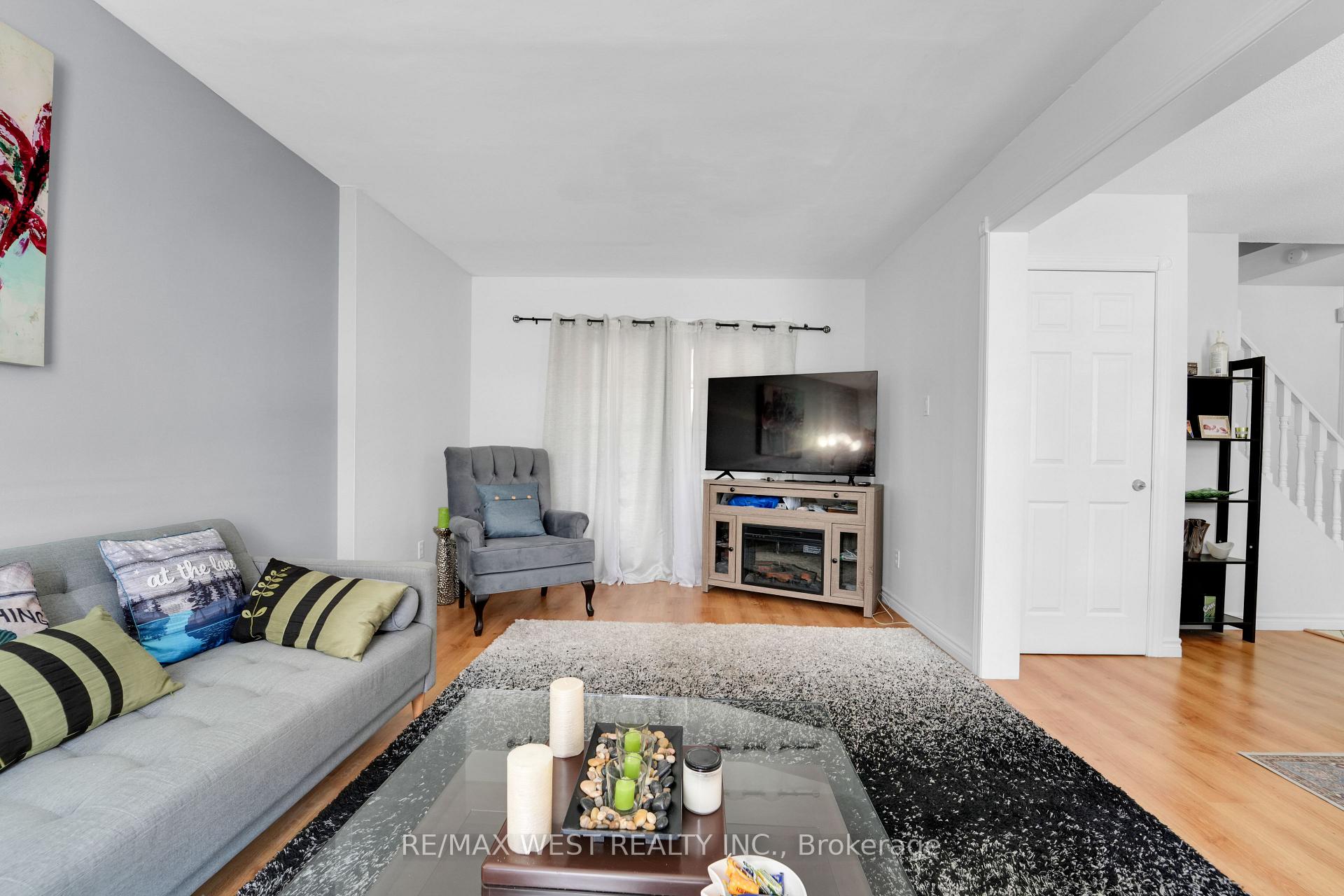 Photo 13 of 18 Jasmine Square, Brampton, Northgate — HOMEH