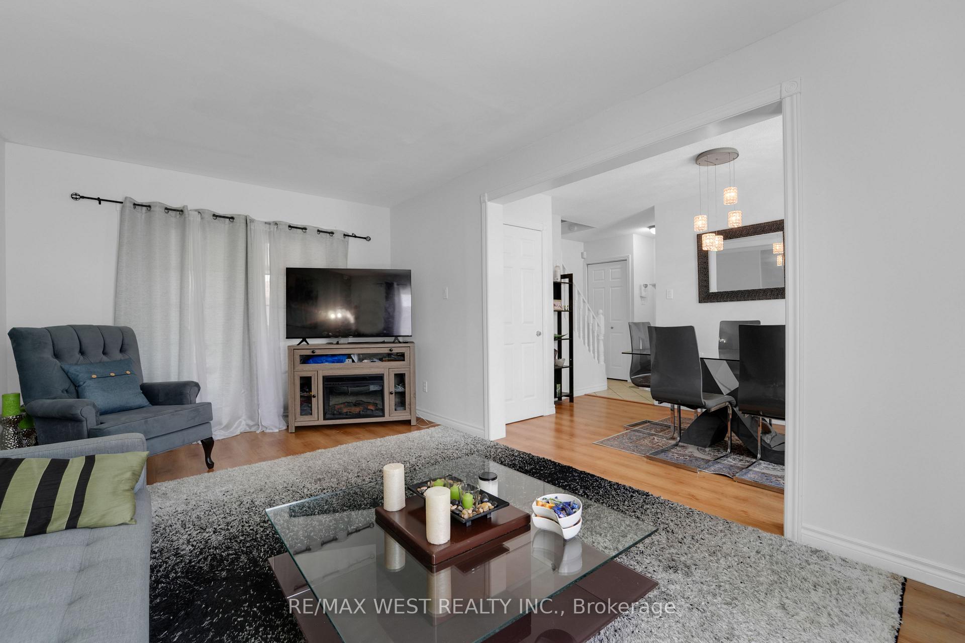 Photo 14 of 18 Jasmine Square, Brampton, Northgate — HOMEH