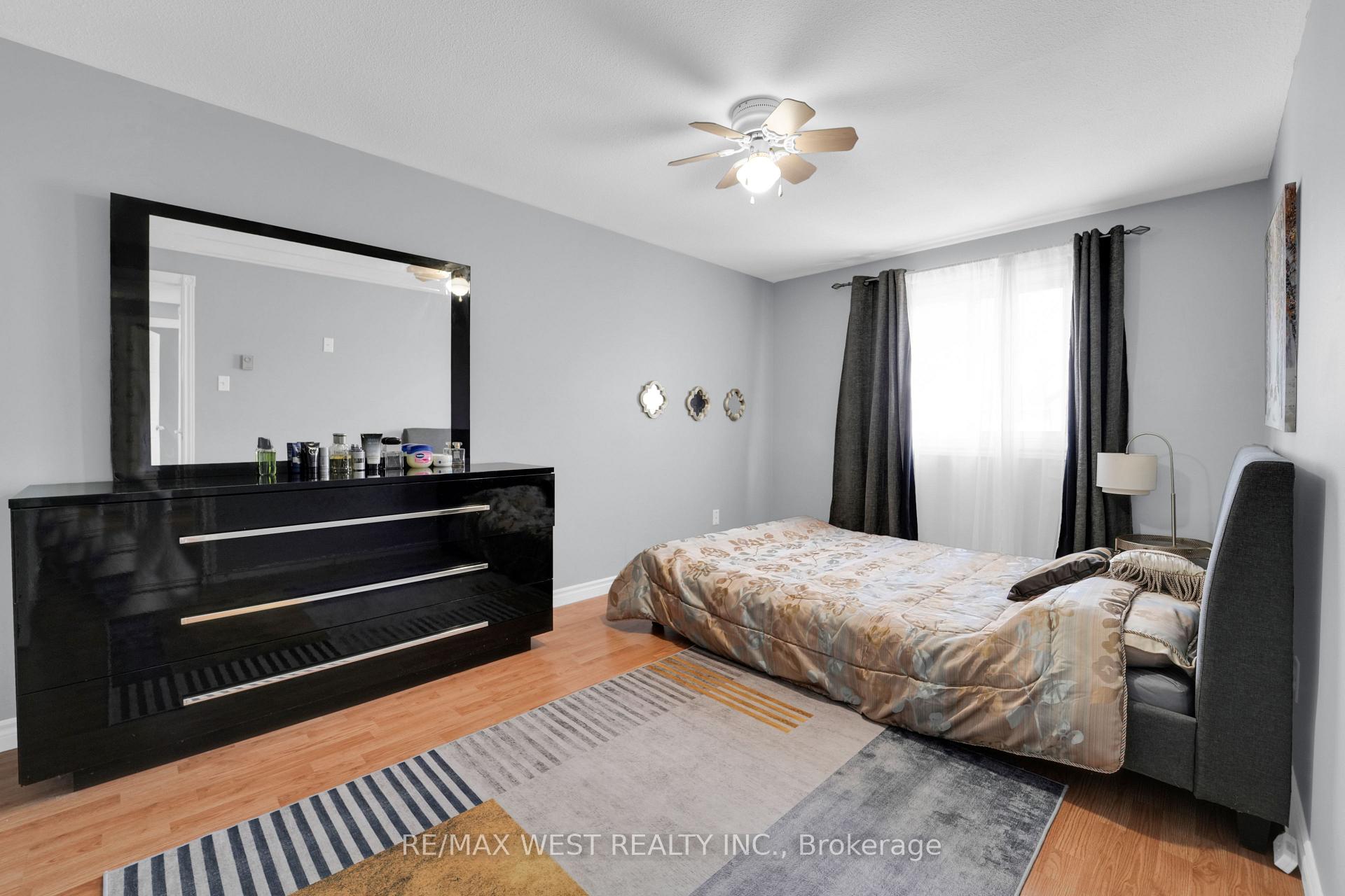 Photo 24 of 18 Jasmine Square, Brampton, Northgate — HOMEH