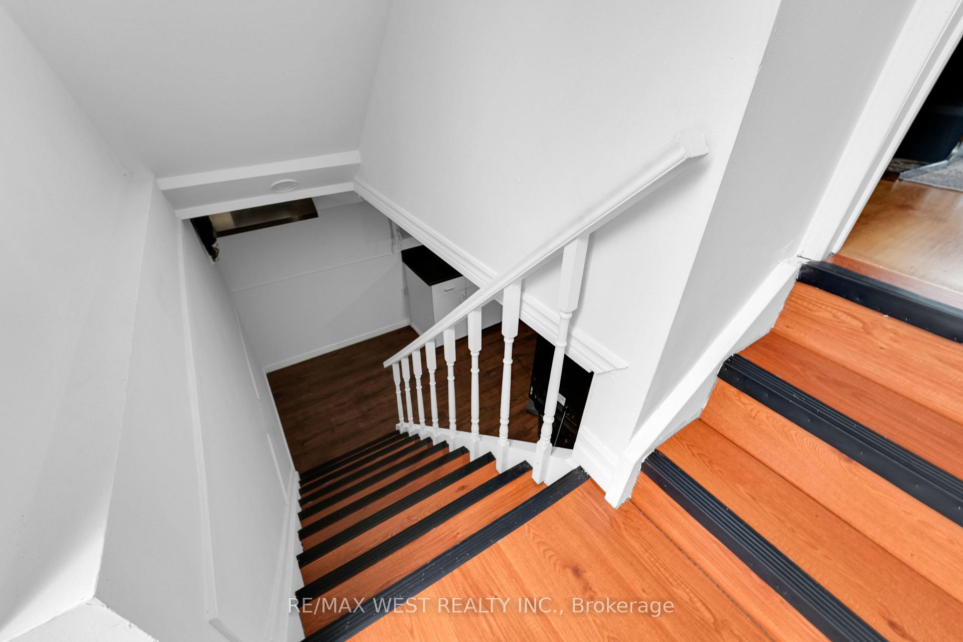 Photo 25 of 18 Jasmine Square, Brampton, Northgate — HOMEH