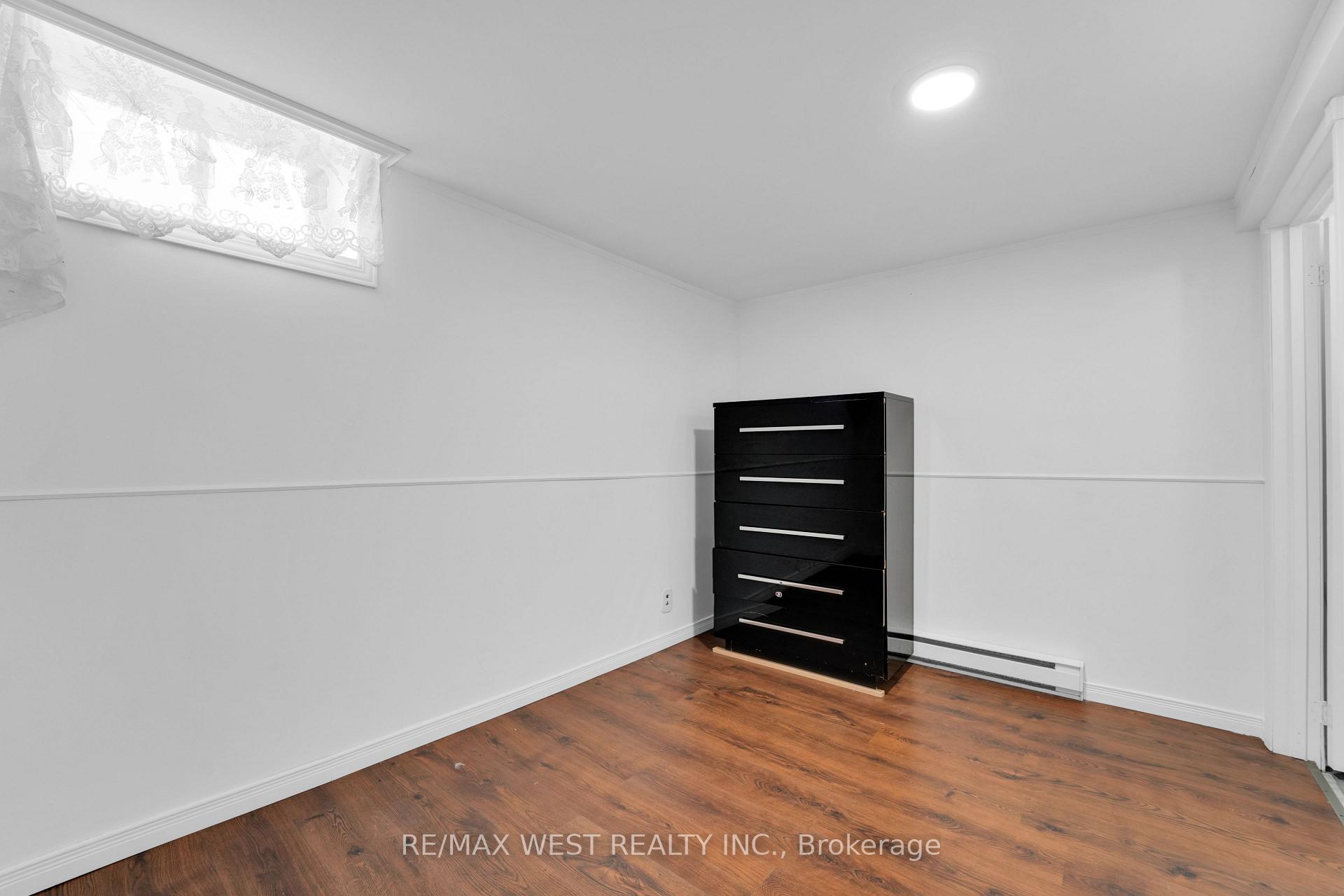Photo 32 of 18 Jasmine Square, Brampton, Northgate — HOMEH