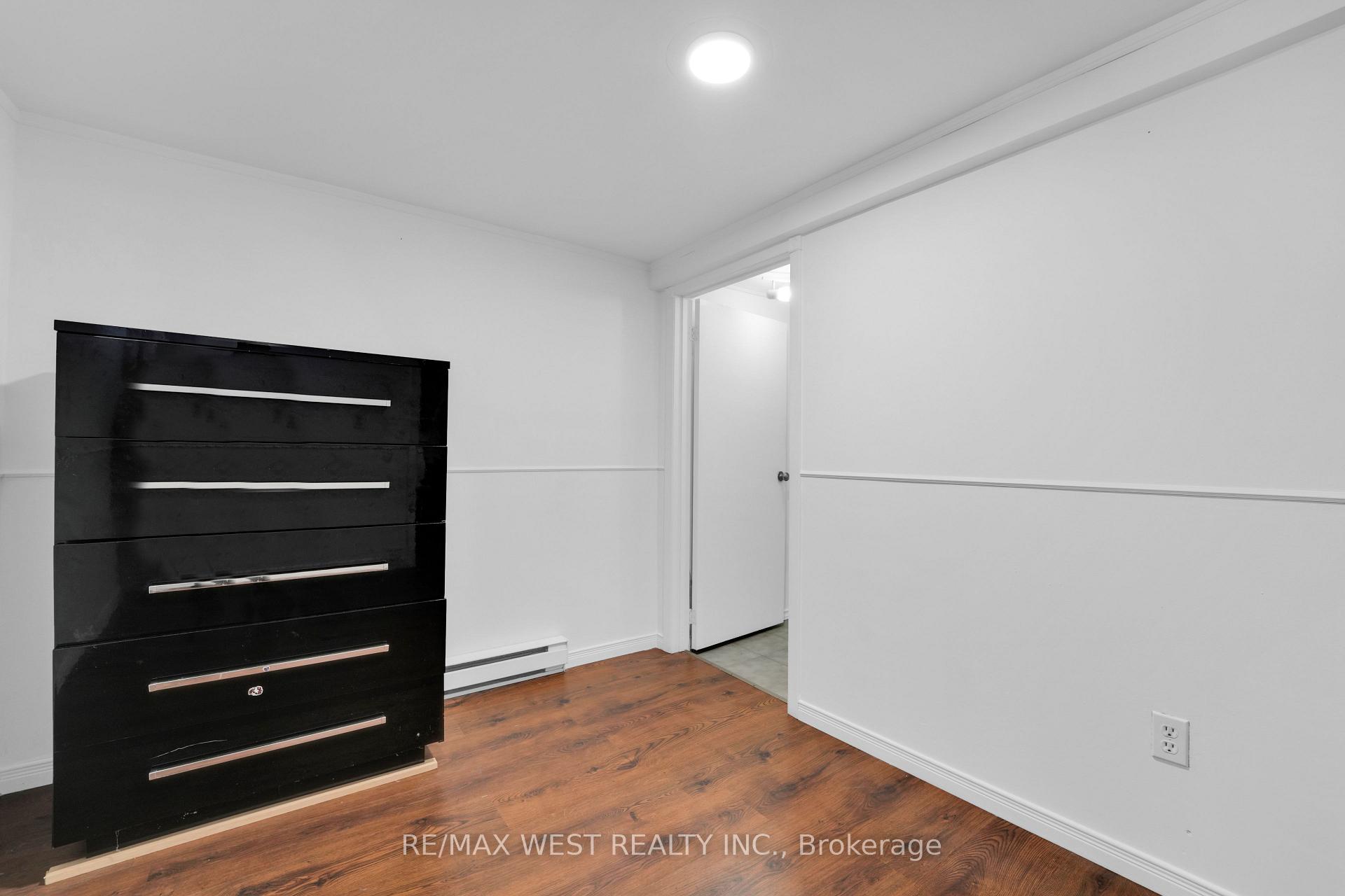 Photo 33 of 18 Jasmine Square, Brampton, Northgate — HOMEH