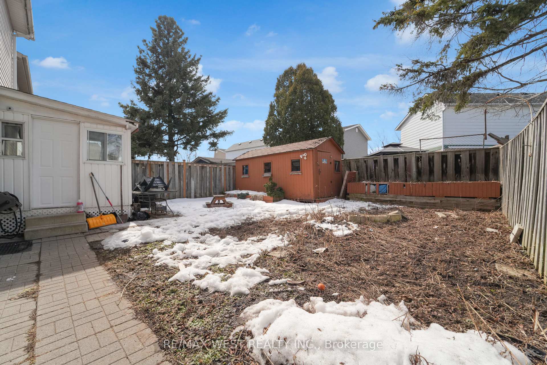 Photo 35 of 18 Jasmine Square, Brampton, Northgate — HOMEH