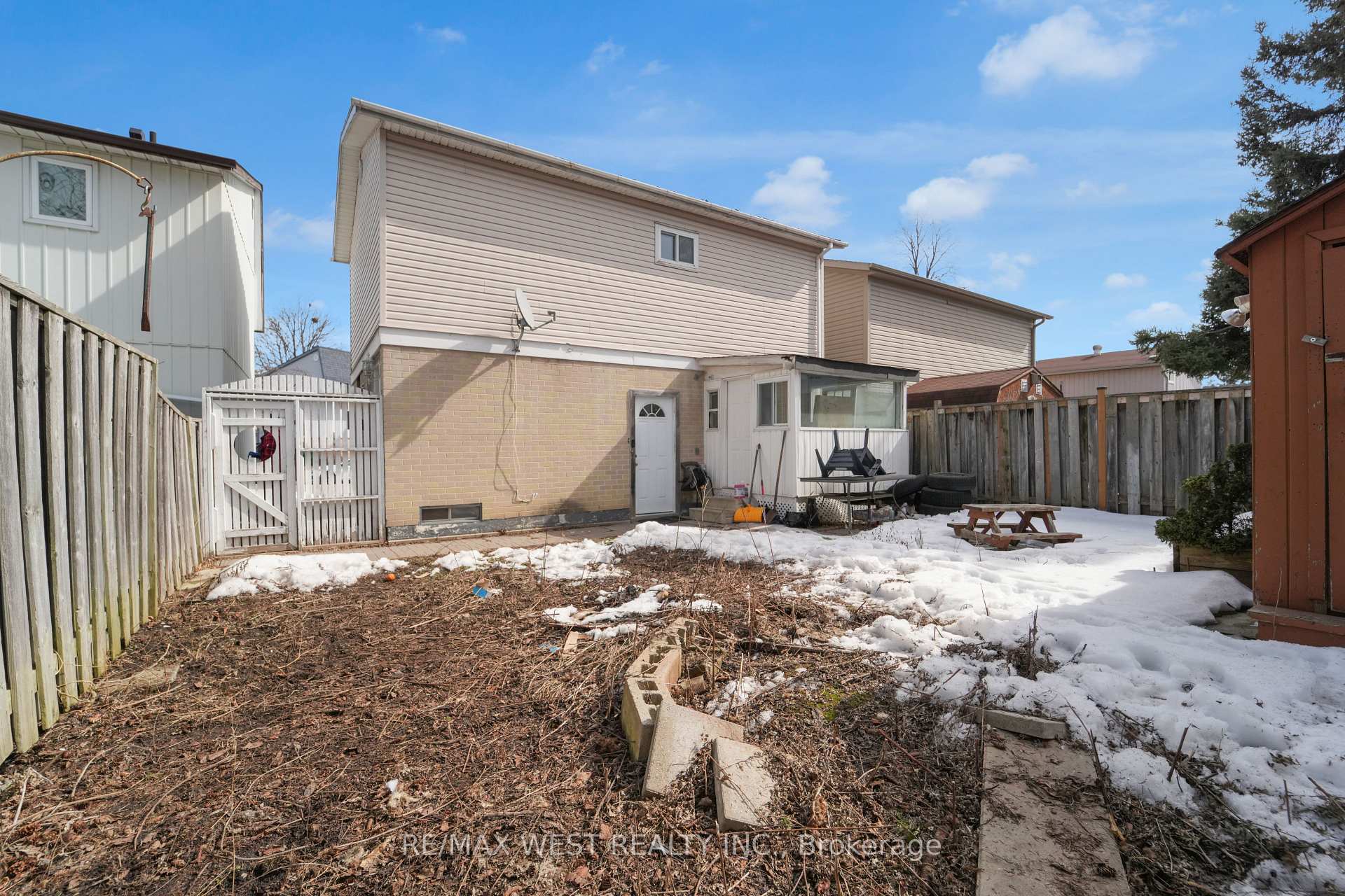 Photo 36 of 18 Jasmine Square, Brampton, Northgate — HOMEH