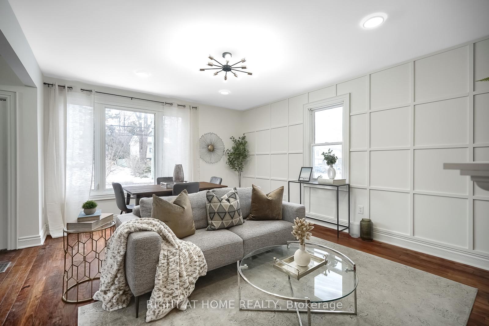 Photo 2 of 108 King Street E, Hamilton, Dundas — HOMEH