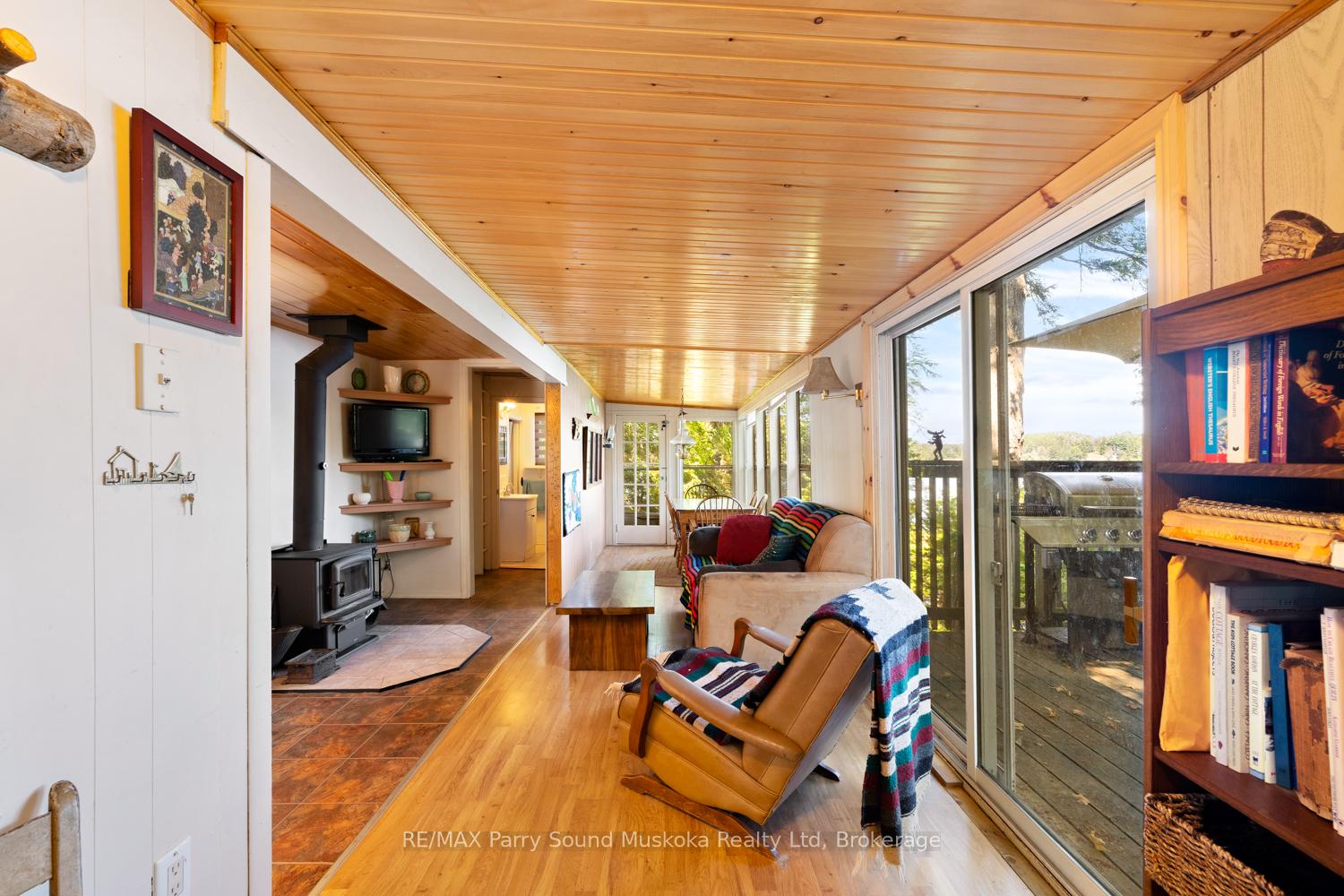 Photo 15 of 58 Deerfield Road, McKellar — HOMEH