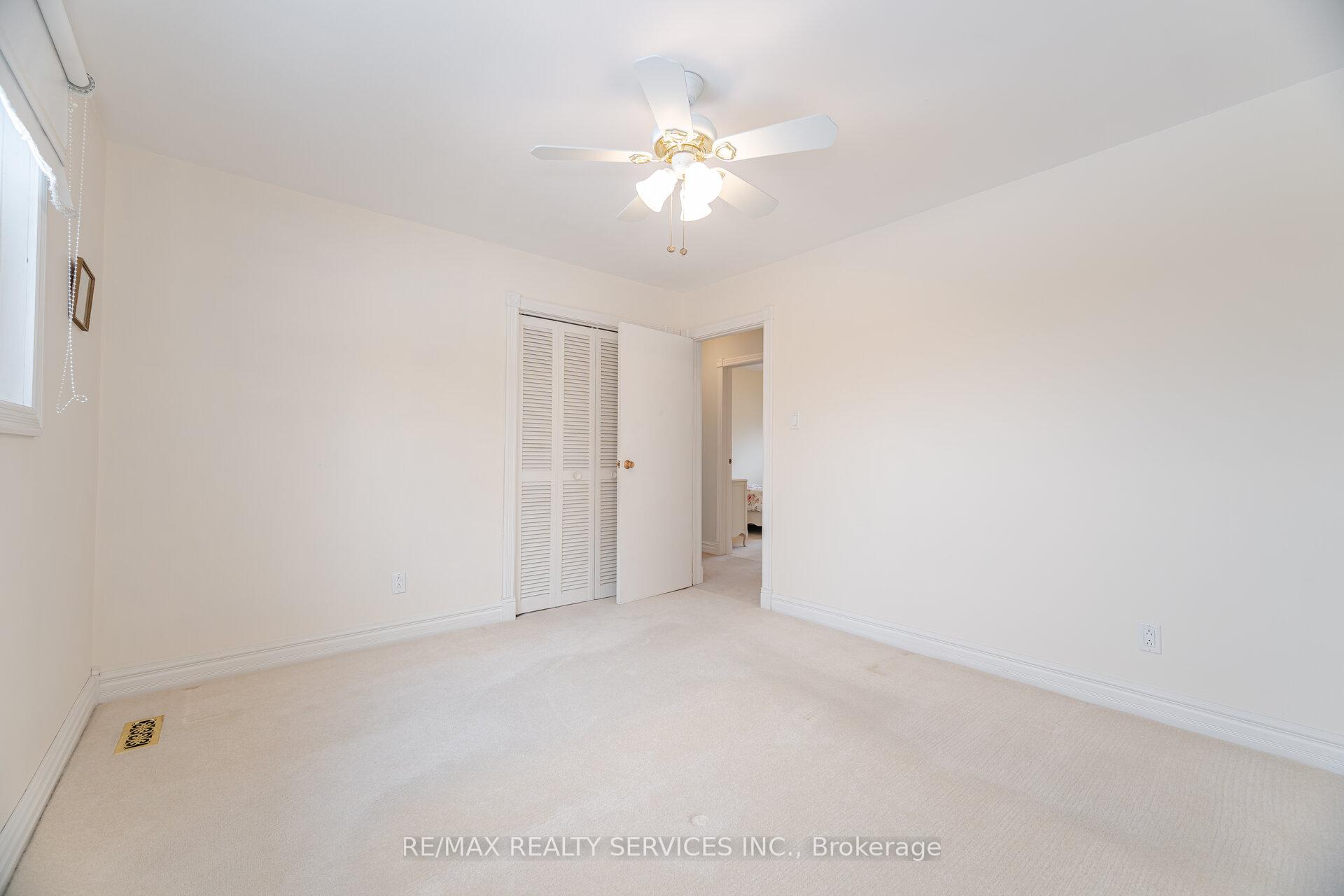 Photo 39 of 34 Parkend Avenue, Brampton, Brampton South — HOMEH