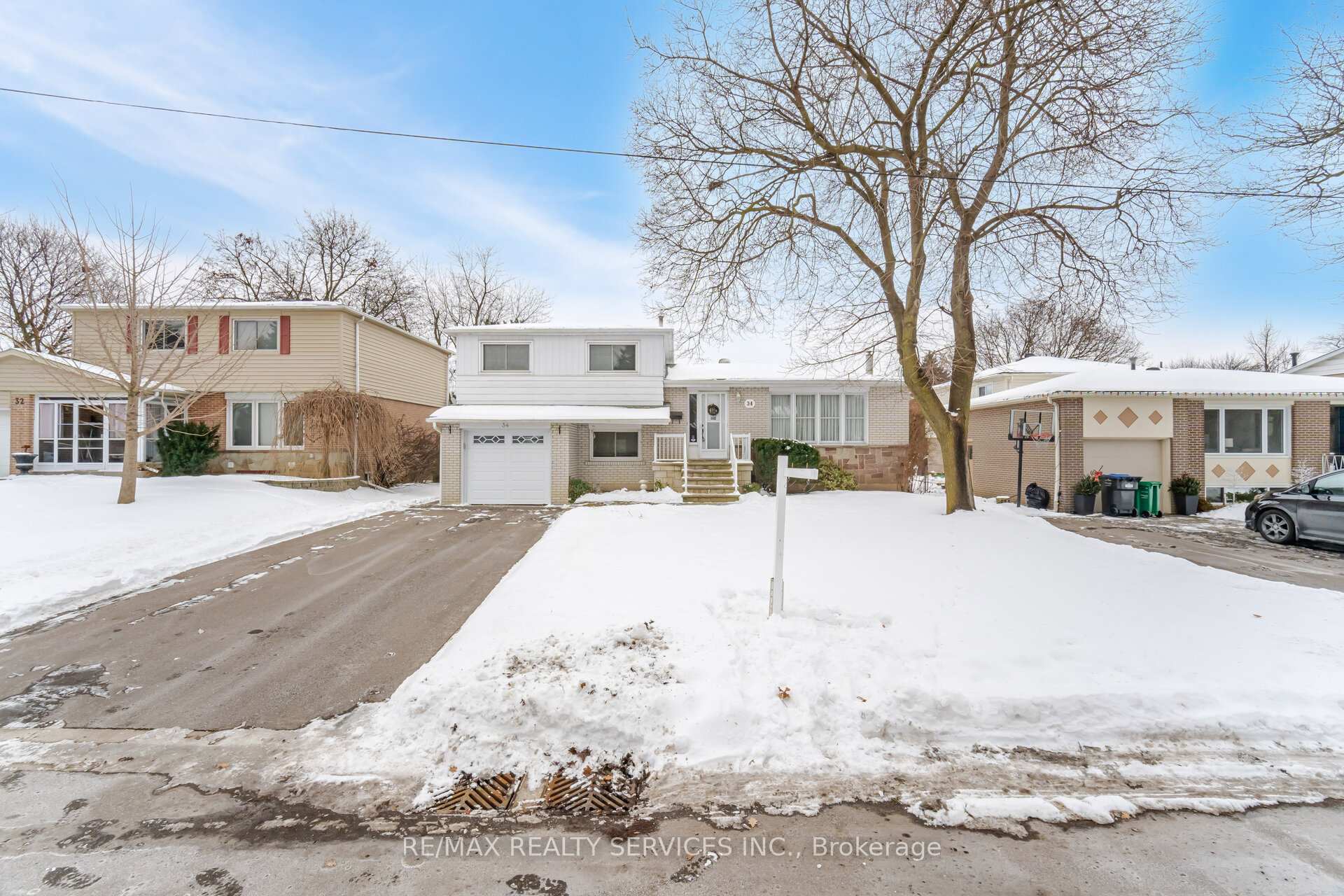 Photo 58 of 34 Parkend Avenue, Brampton, Brampton South — HOMEH