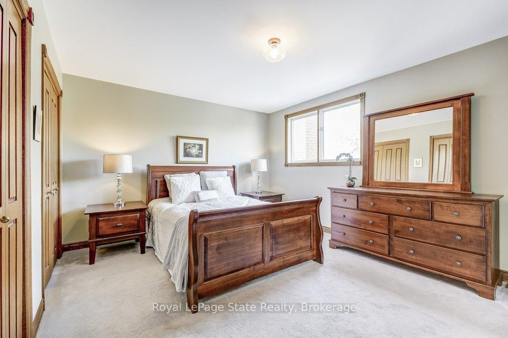 Photo 33 of 462 Dundurn Street S, Hamilton, Kirkendall — HOMEH