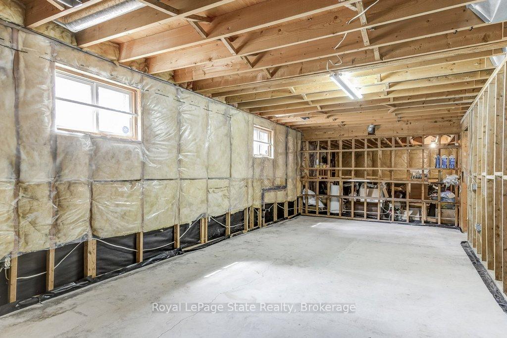Photo 43 of 462 Dundurn Street S, Hamilton, Kirkendall — HOMEH