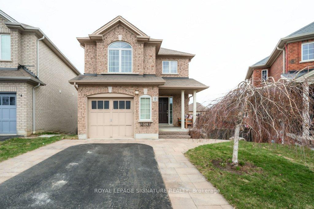 Photo 1 of 13 Shapland Crescent, Ajax, Northeast Ajax — HOMEH