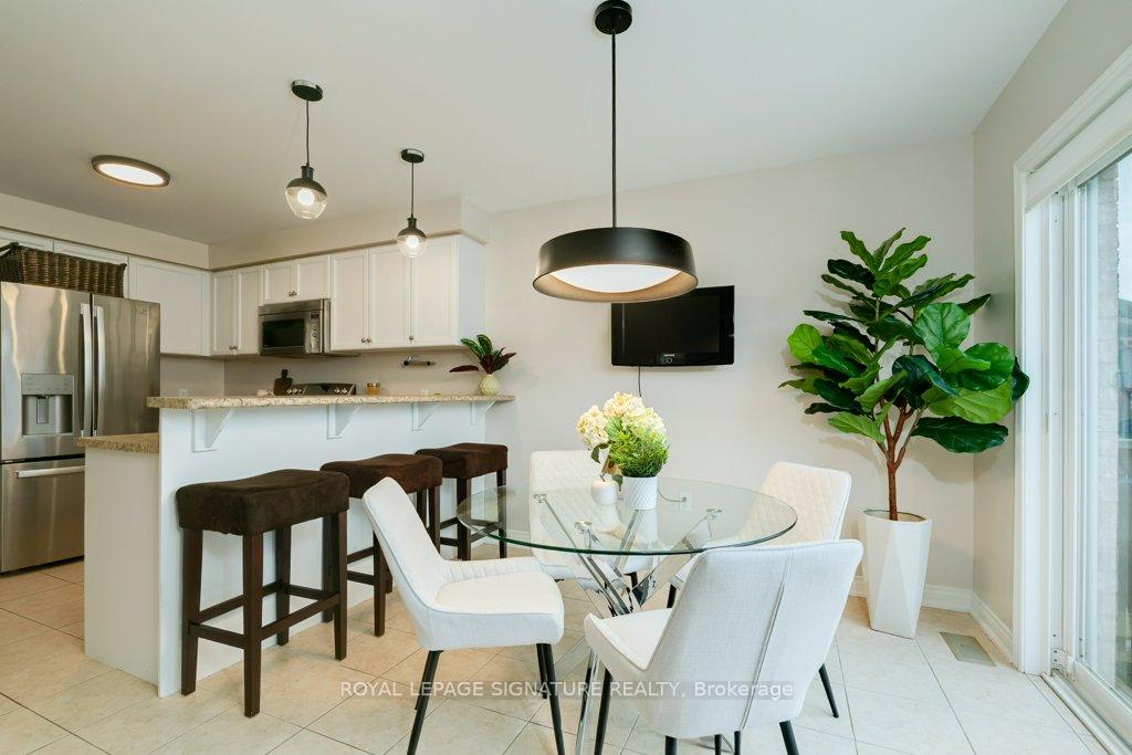 Photo 4 of 13 Shapland Crescent, Ajax, Northeast Ajax — HOMEH