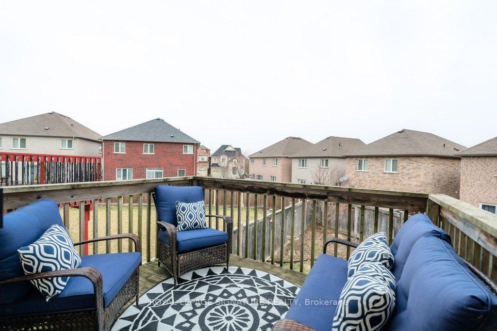 Photo 6 of 13 Shapland Crescent, Ajax, Northeast Ajax — HOMEH
