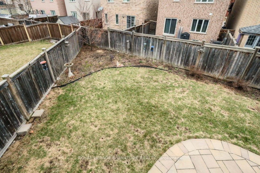Photo 30 of 13 Shapland Crescent, Ajax, Northeast Ajax — HOMEH