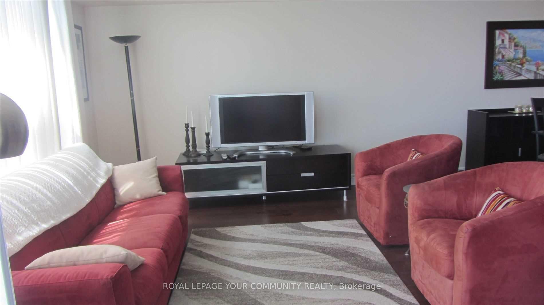 Photo 2 of Unit 2311, 77 Harbour Square, Toronto, Waterfront Communities — HOMEH