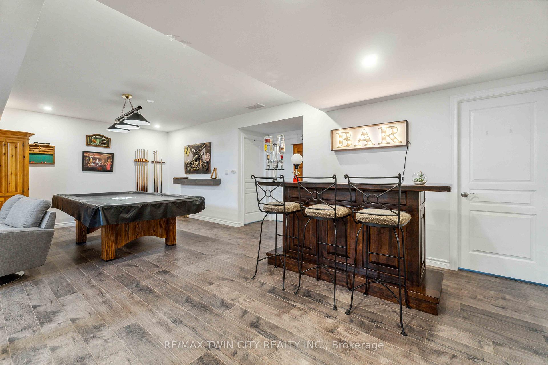 Photo 27 of 218 Bellagio Avenue, Hamilton, Rural Glanbrook — HOMEH