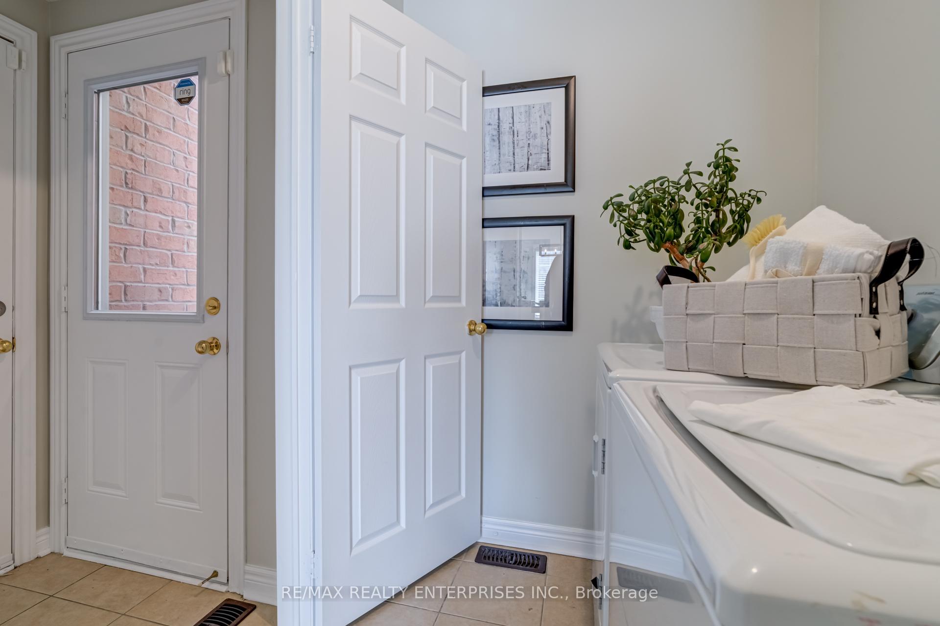 Photo 19 of 148 Bayhampton Drive, Brampton, Vales of Castlemore — HOMEH
