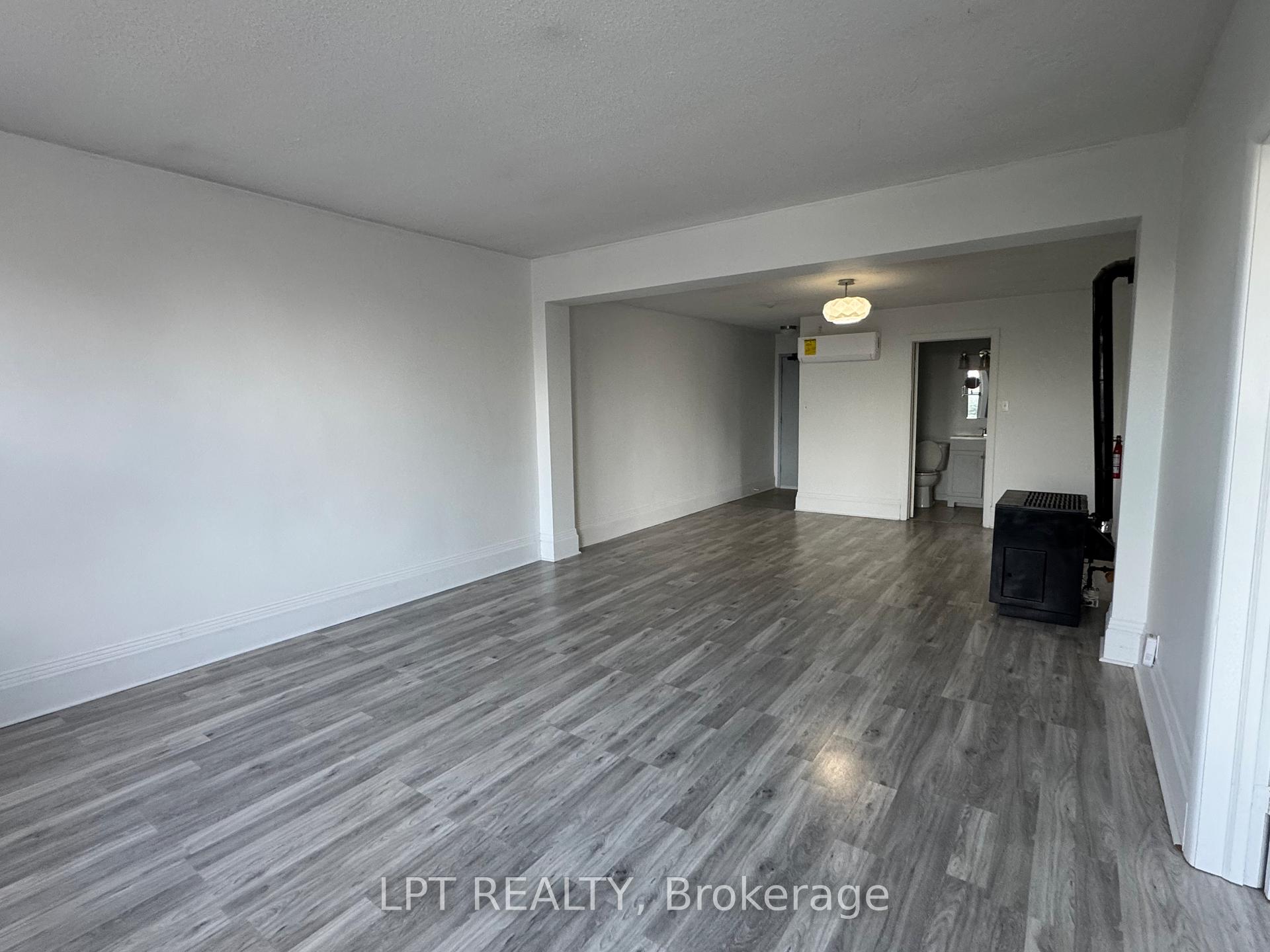 Photo 5 of Unit 1, 2 Queen Street W, Springwater, Elmvale — HOMEH