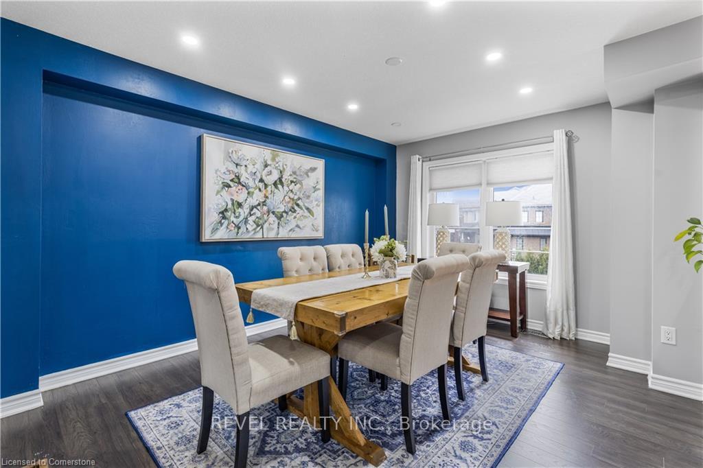 Photo 5 of 138 Crafter Crescent, Hamilton, Stoney Creek Mountain — HOMEH
