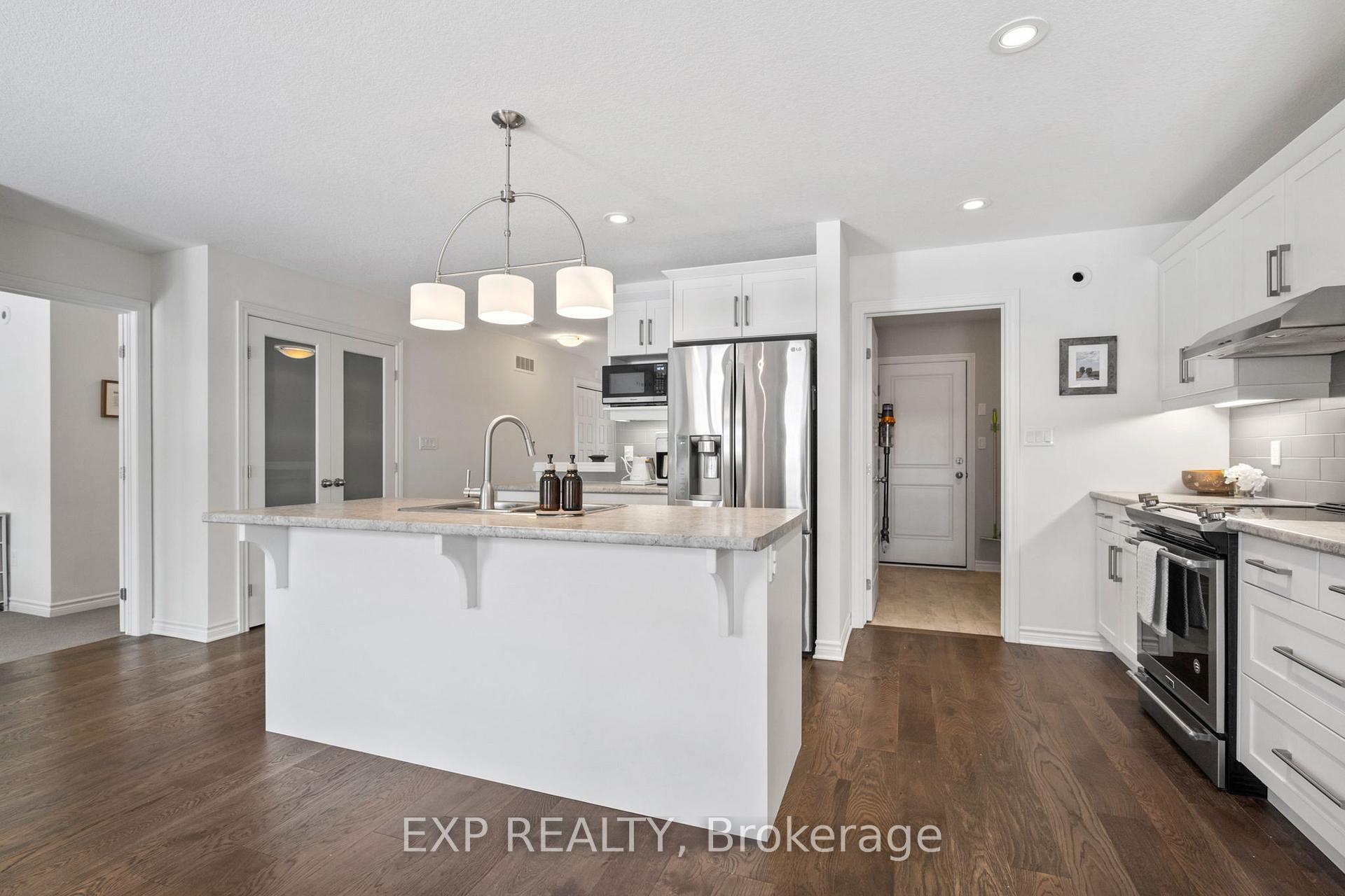 Photo 13 of 10 Ashberry Place, St. Thomas — HOMEH