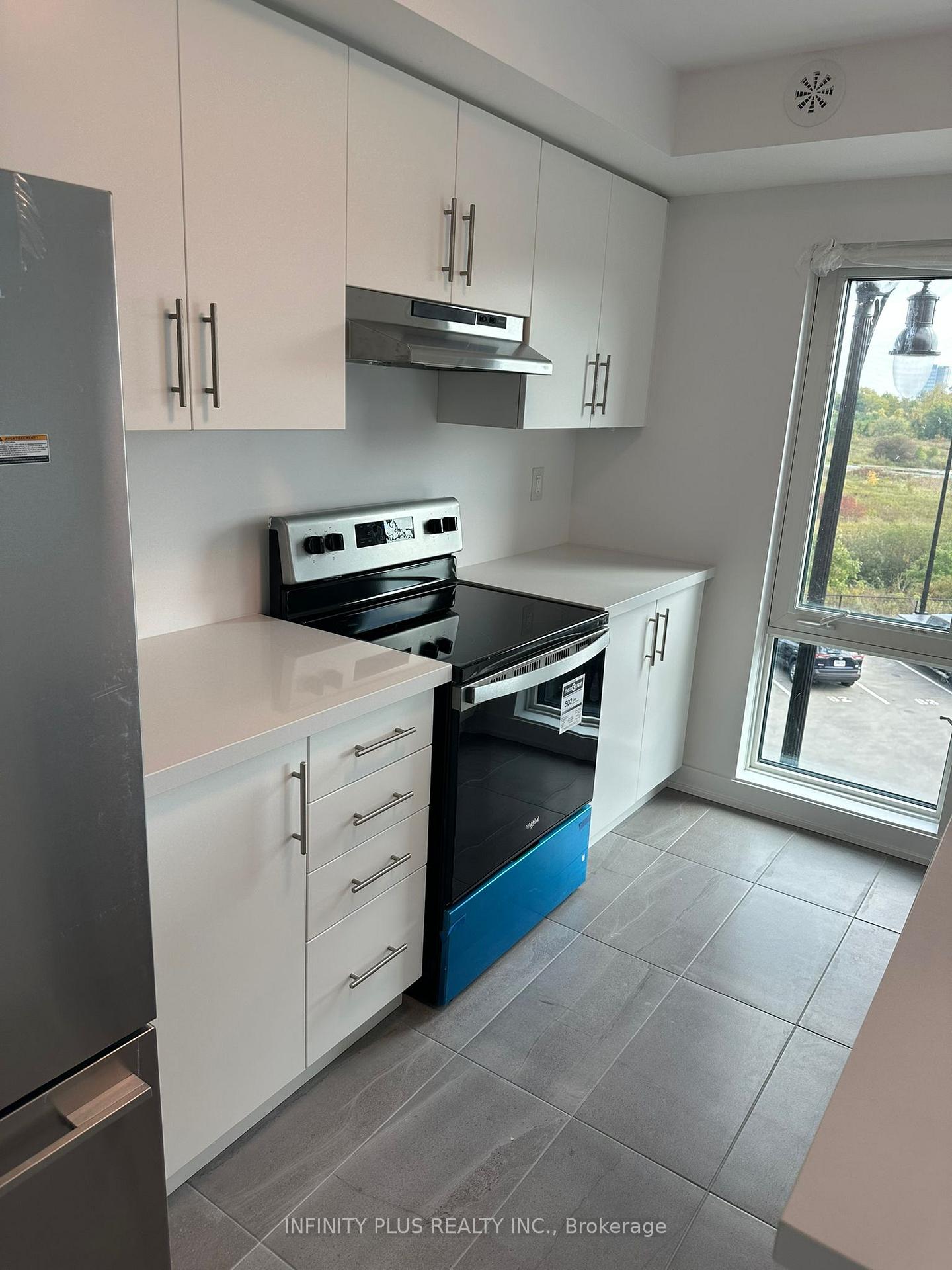 Photo 3 of Unit 8, 155 Veterans Drive, Brampton, Northwest Brampton — HOMEH