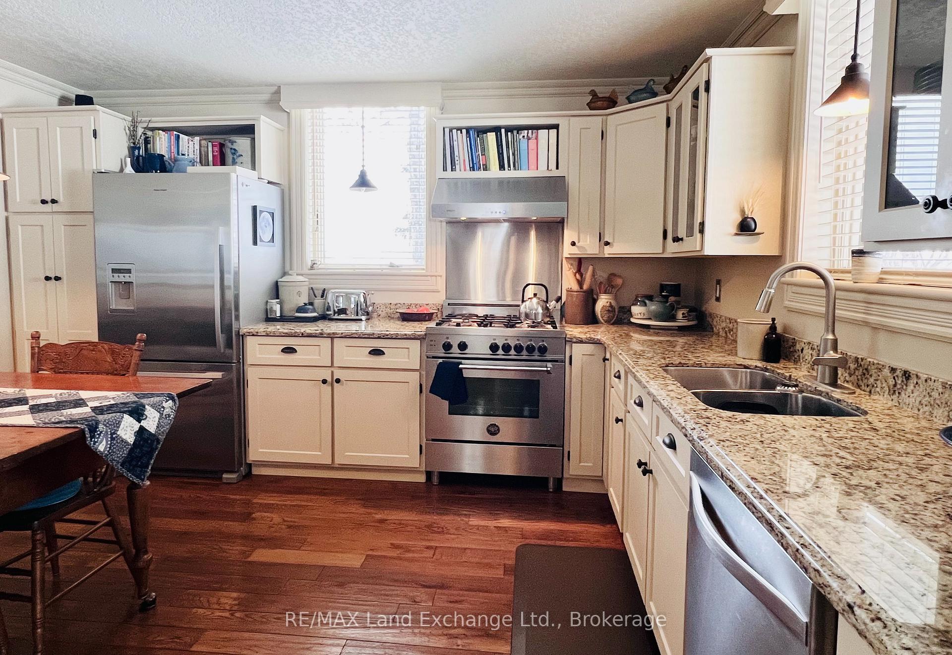 Photo 18 of 42614 Orange Hill Road, Morris Turnberry, Turnberry — HOMEH