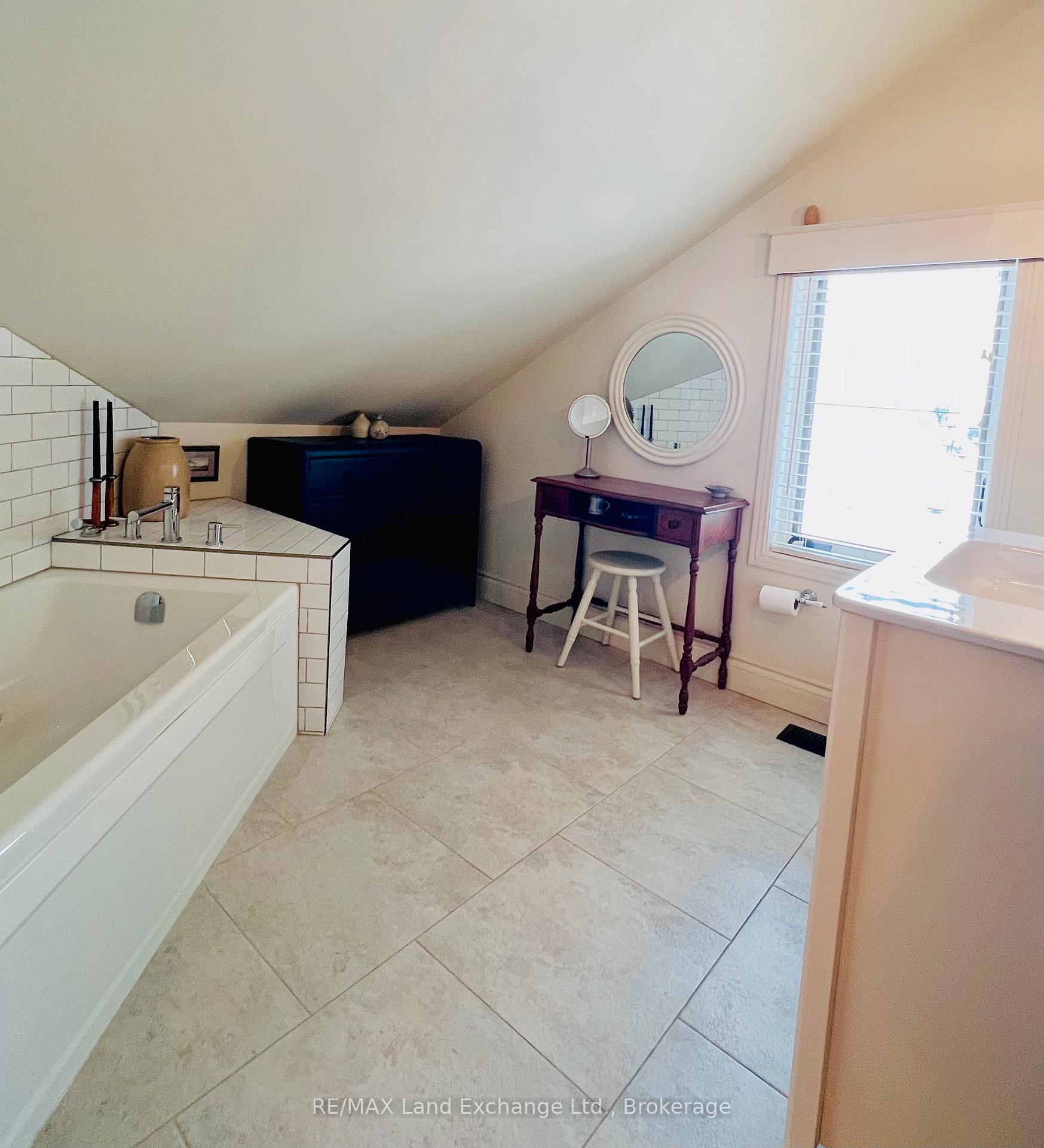 Photo 73 of 42614 Orange Hill Road, Morris Turnberry, Turnberry — HOMEH