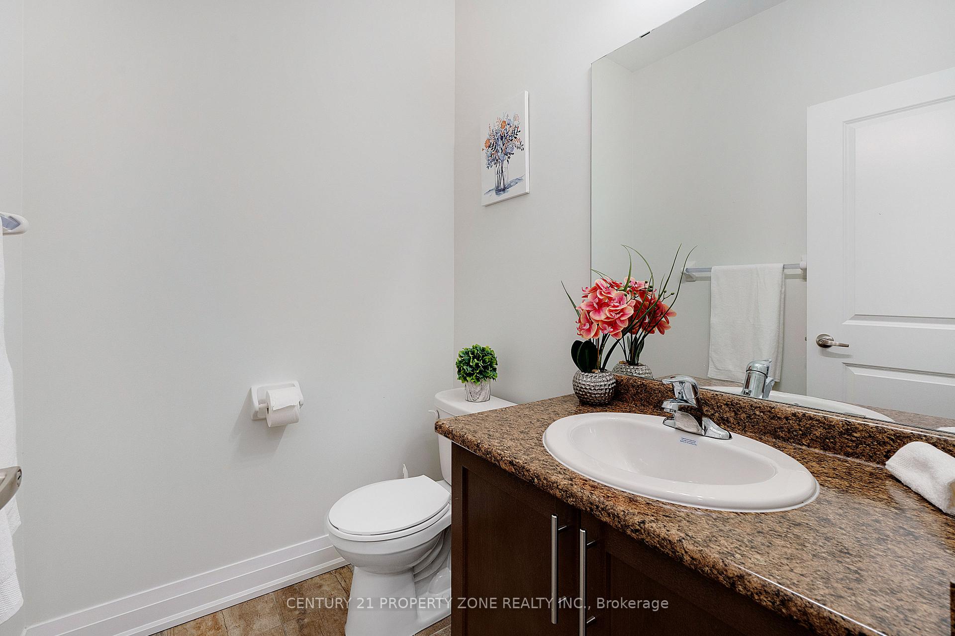 Photo 17 of 7 Dalbeattie Drive, Brampton, Bram West — HOMEH