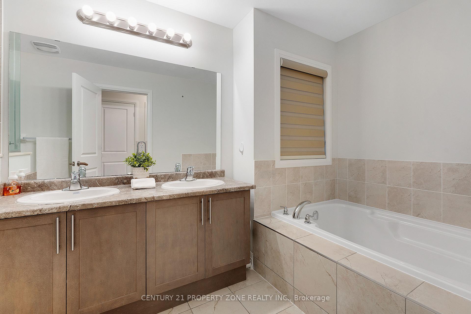 Photo 20 of 7 Dalbeattie Drive, Brampton, Bram West — HOMEH
