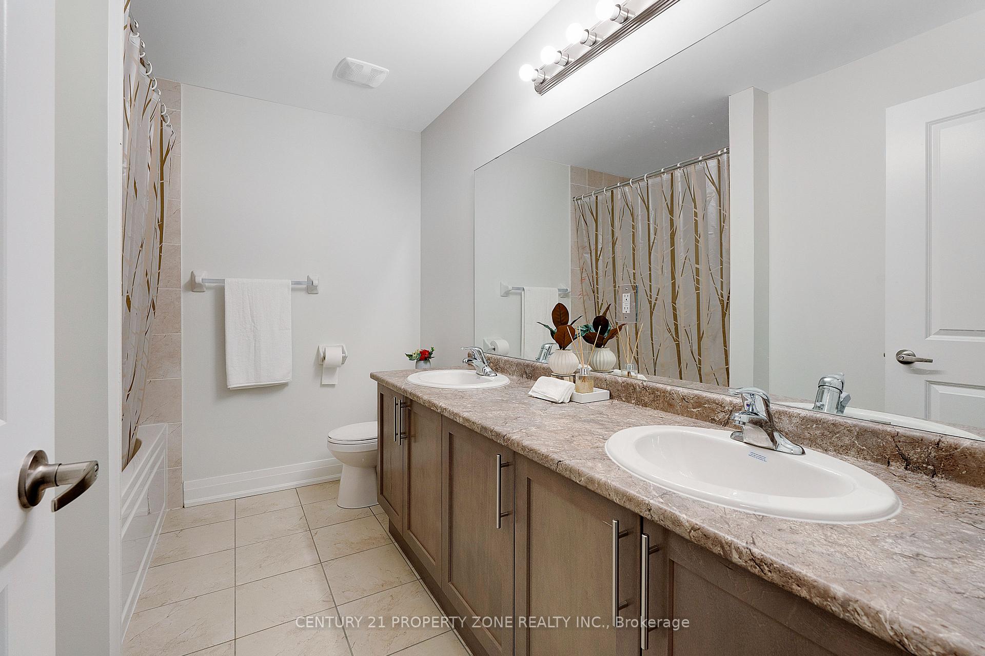 Photo 24 of 7 Dalbeattie Drive, Brampton, Bram West — HOMEH