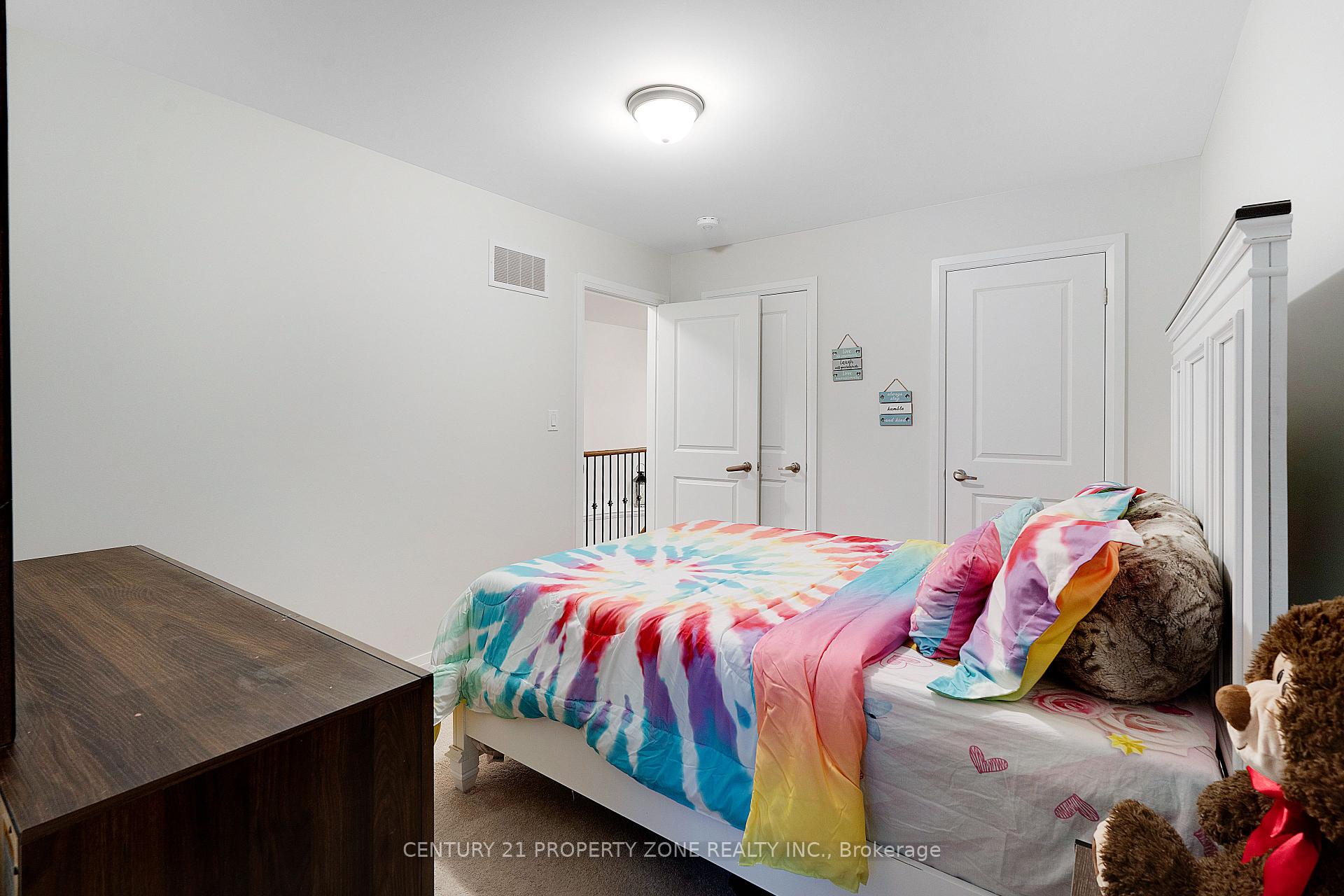Photo 25 of 7 Dalbeattie Drive, Brampton, Bram West — HOMEH