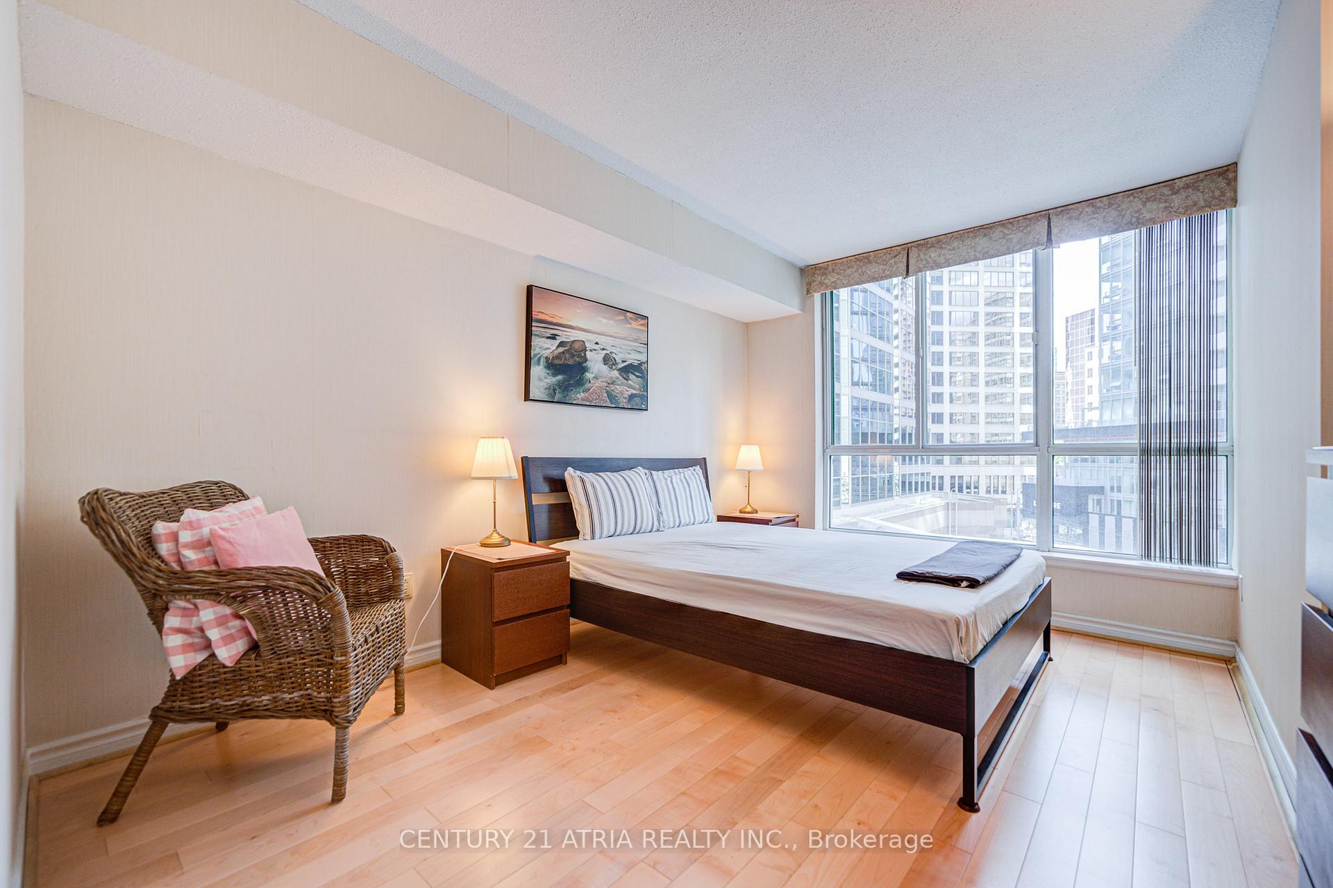 Photo 31 of Unit 401, 38 Elm Street, Toronto, Bay Street Corridor — HOMEH