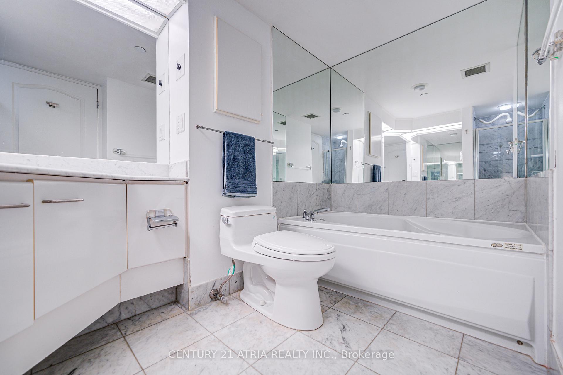 Photo 39 of Unit 401, 38 Elm Street, Toronto, Bay Street Corridor — HOMEH