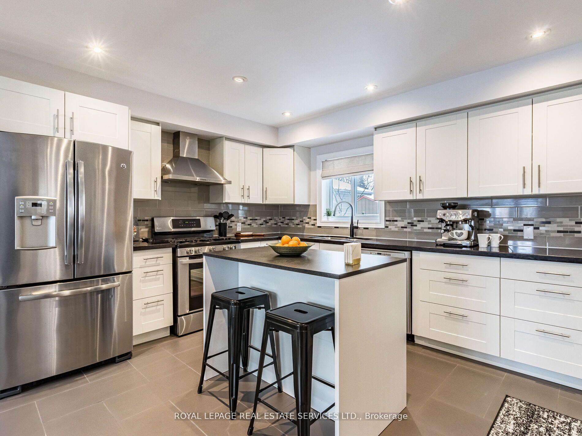 Photo 9 of 91 Frederick Street, Brampton, Downtown Brampton — HOMEH