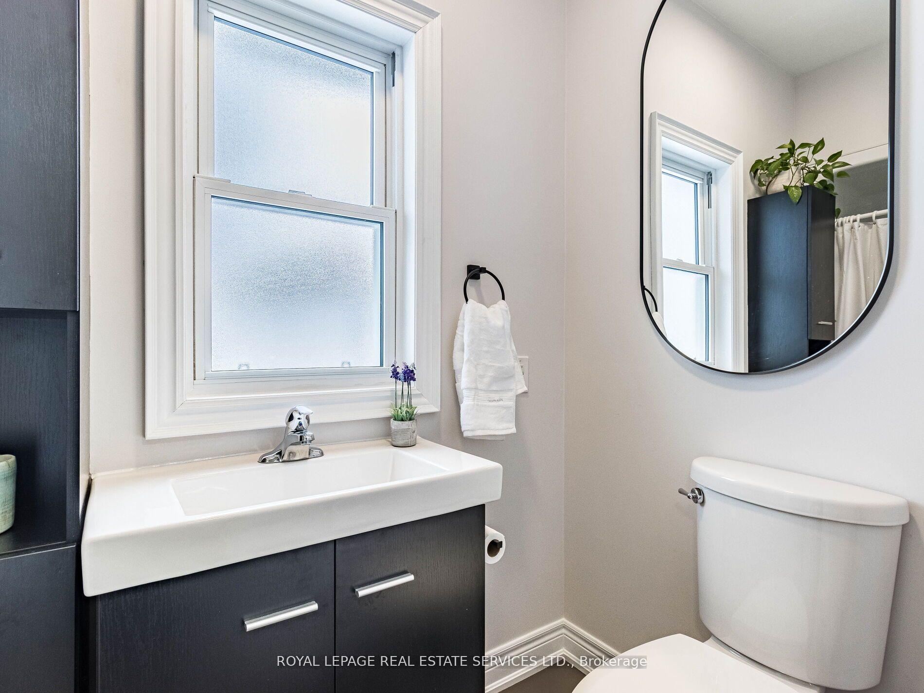 Photo 15 of 91 Frederick Street, Brampton, Downtown Brampton — HOMEH