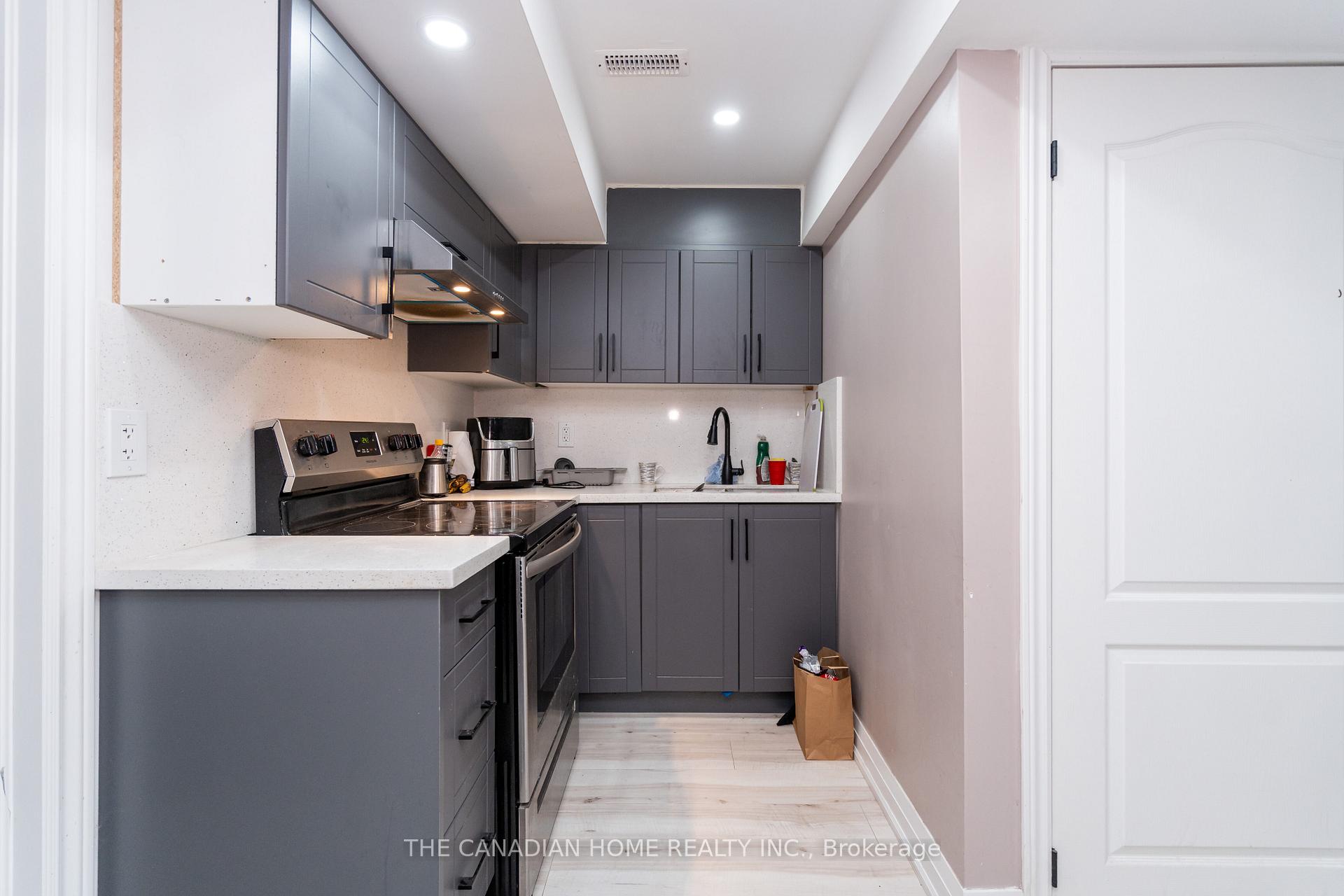 Photo 22 of 95 Cobriza Crescent, Brampton, Northwest Brampton — HOMEH