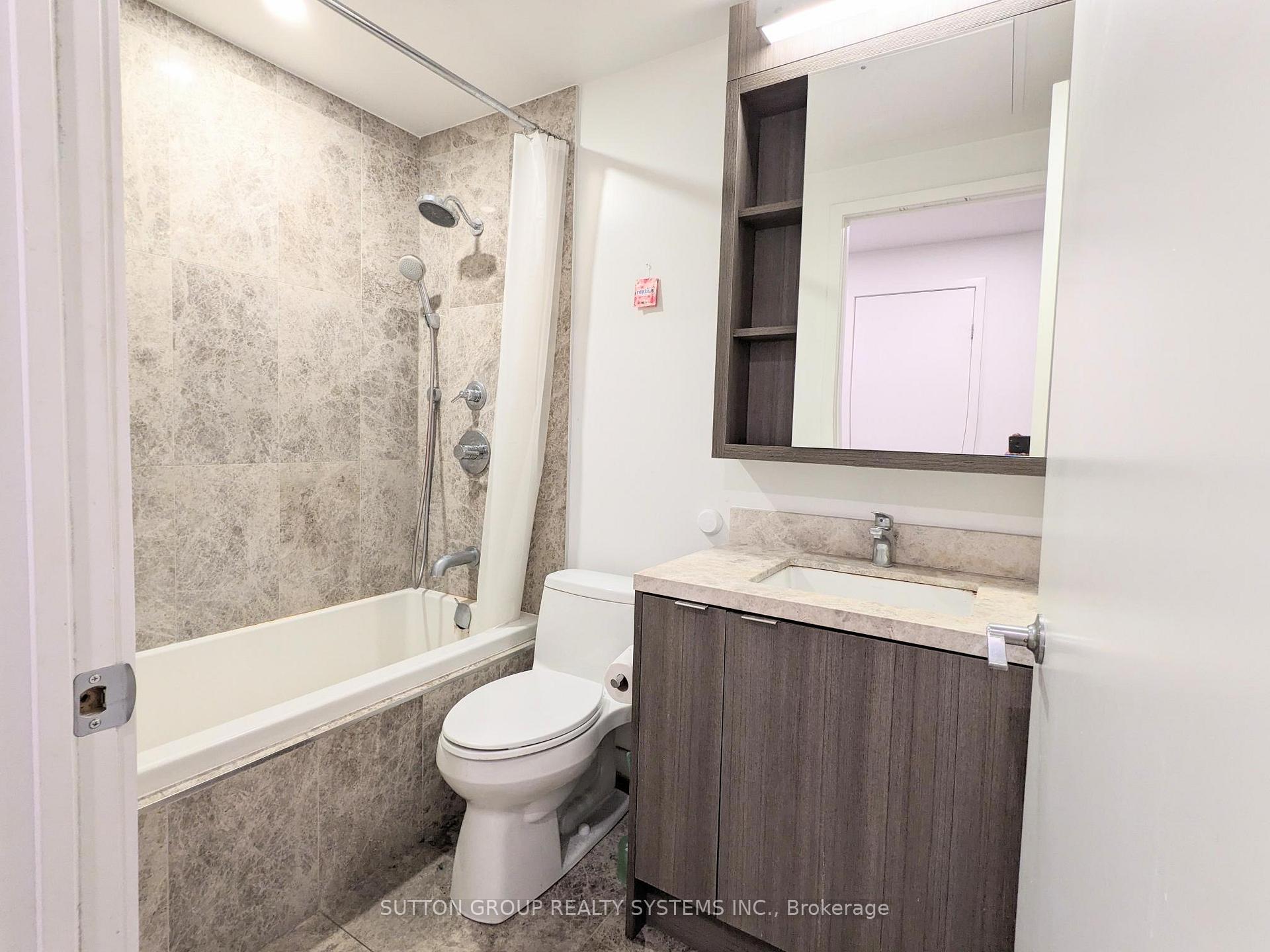 Photo 15 of Unit 1210, 115 Blue Jays Way, Toronto, Waterfront Communities — HOMEH