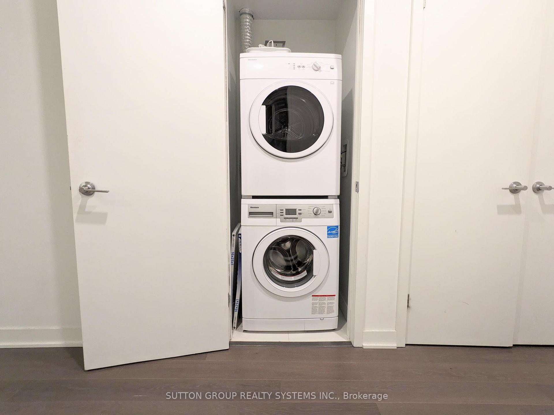Photo 13 of Unit 1210, 115 Blue Jays Way, Toronto, Waterfront Communities — HOMEH